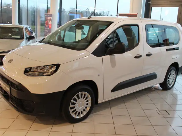 Toyota Proace City Proace City Verso L2 1,5 D4D 130 Shuttle AHV!
