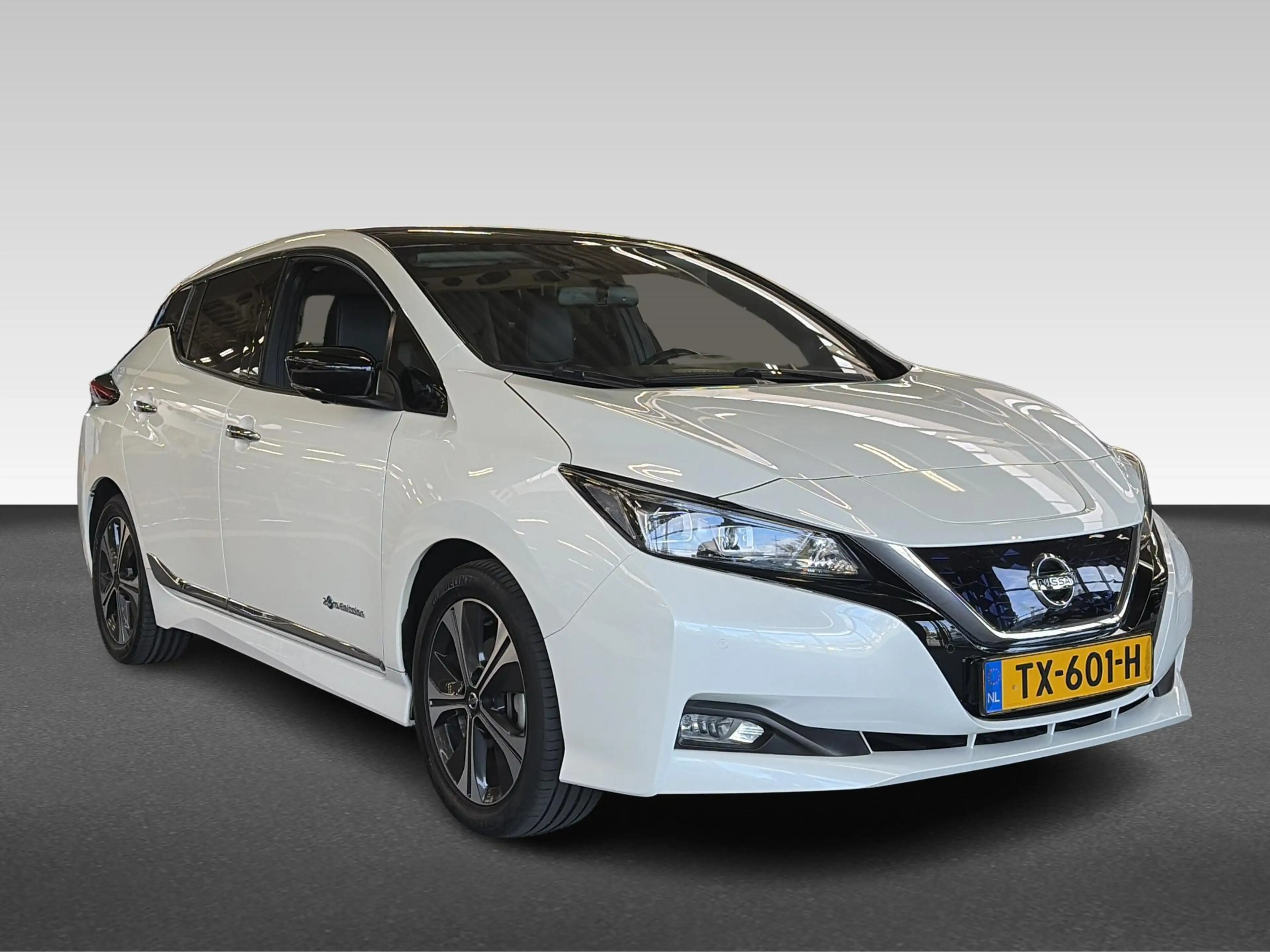 Nissan Leaf Tekna 40 kWh | SoH 87,8% | Bose | 360 Camera | Sto — photo 8