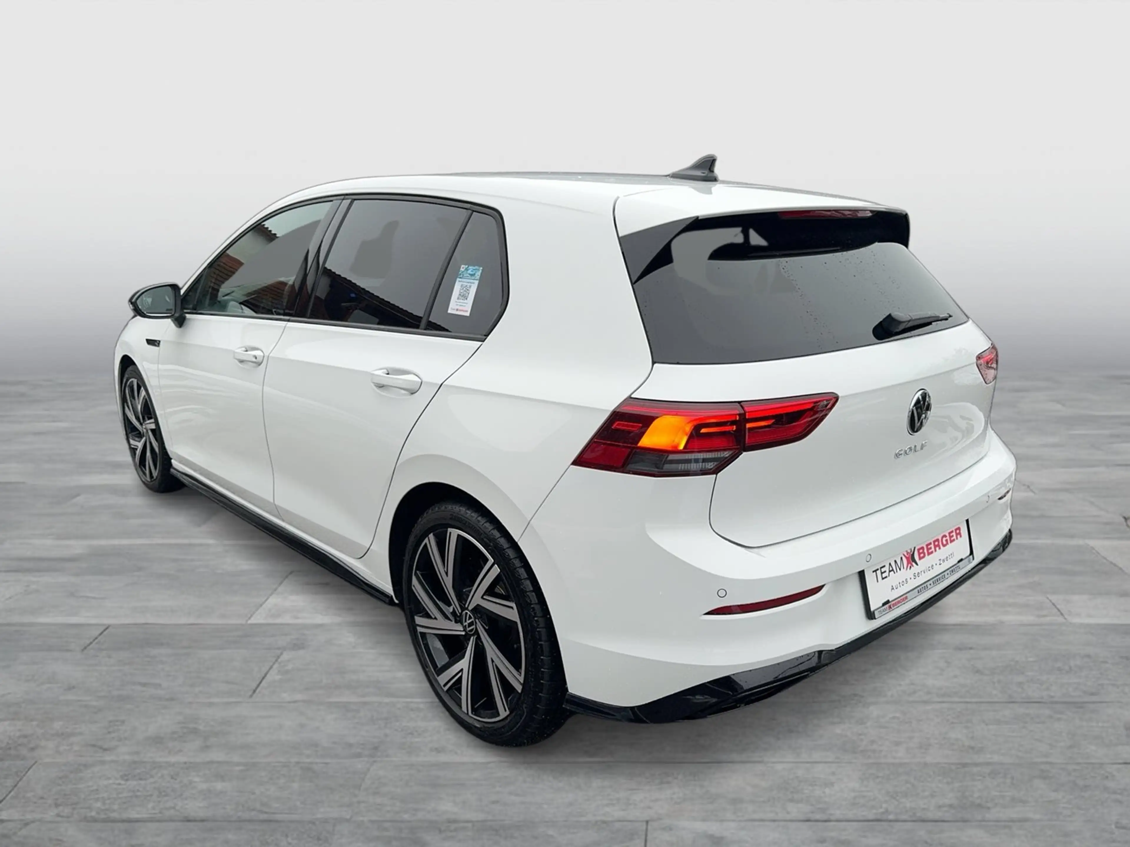 Volkswagen Golf R R-Line TSI — photo 3