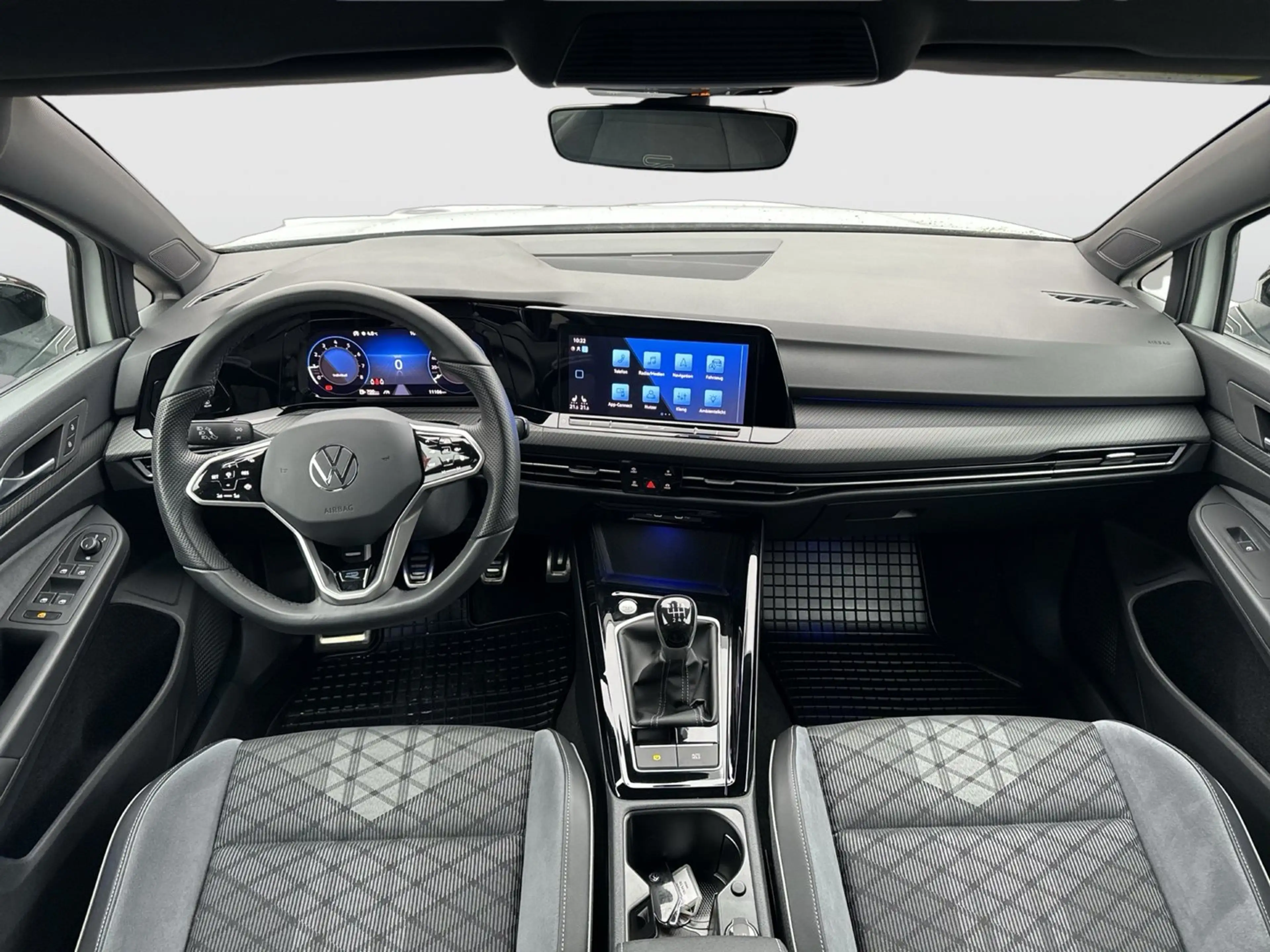 Volkswagen Golf R R-Line TSI — photo 9