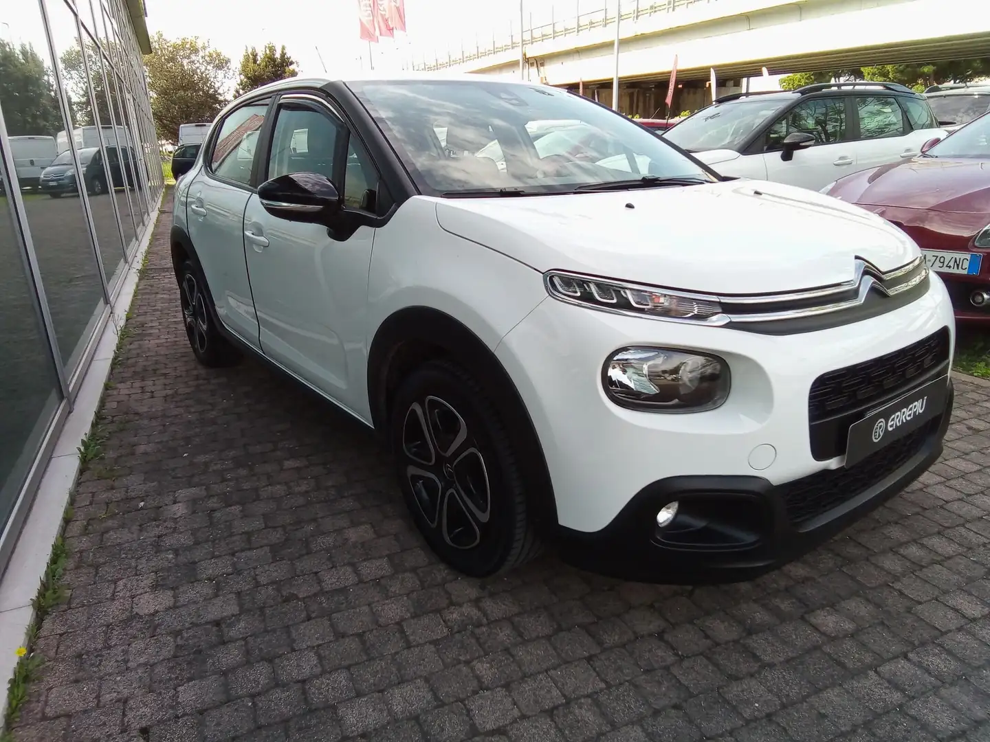 Citroen C3 PureTech 82 S&S Feel Bianco - 2