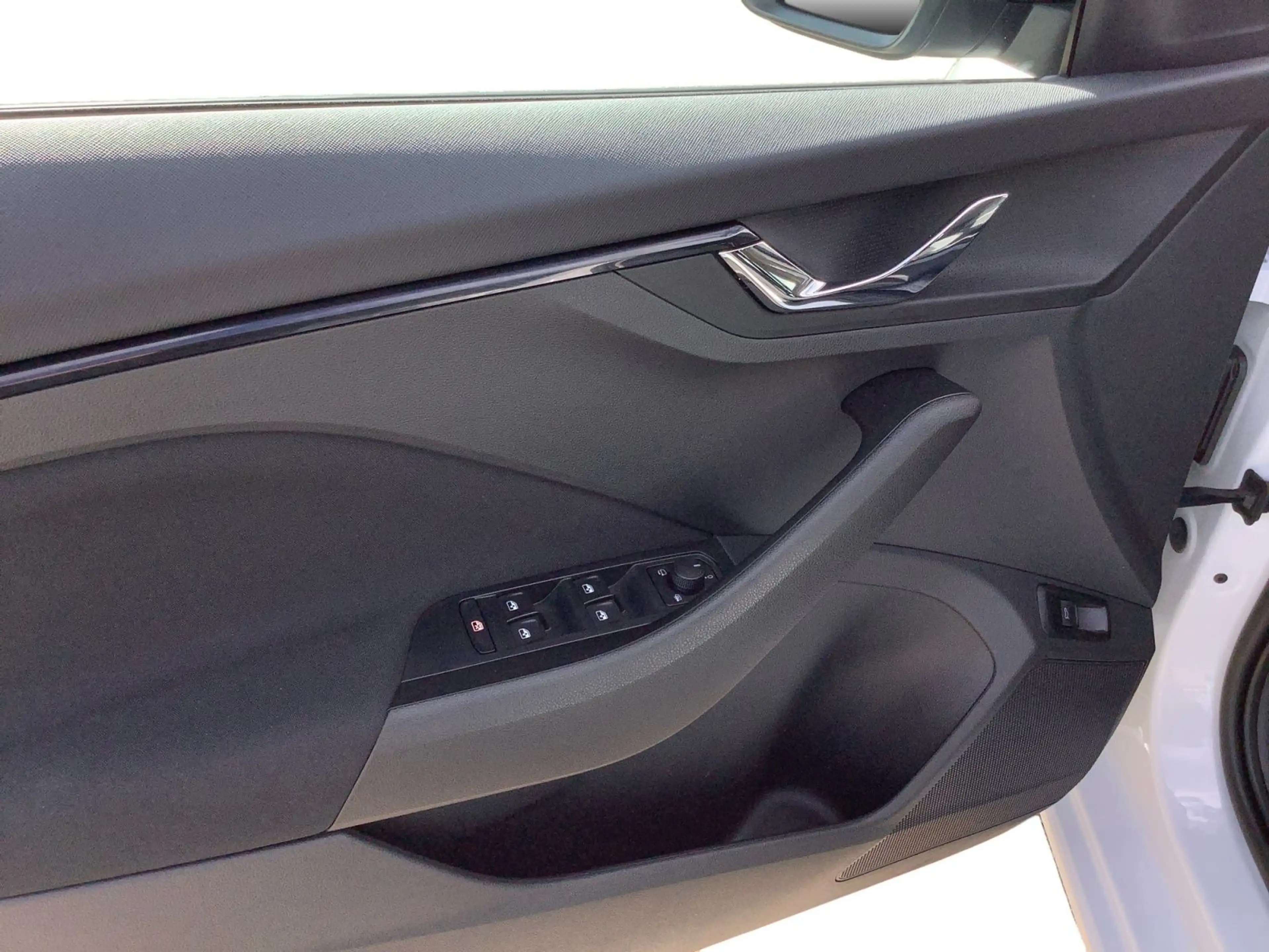 Skoda Scala 1.5 TSI DSG Tour AHK ACC Matrix Navi Kamer — photo 15