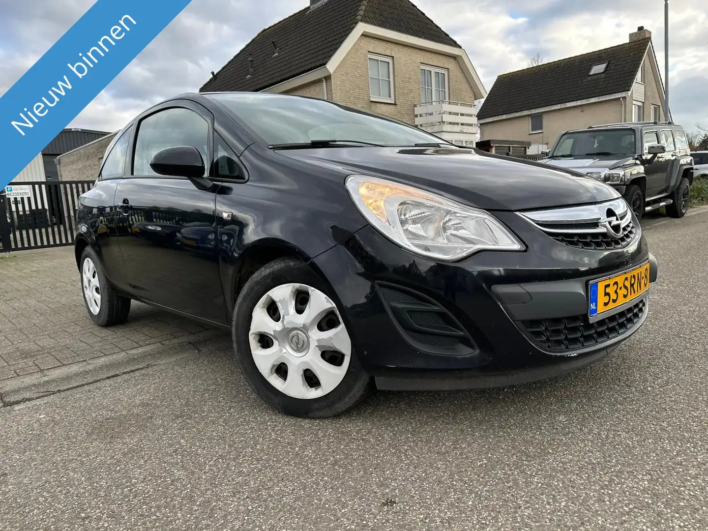 Opel Corsa 1.2 ecoFLEX Bi-Fuel Business Edition Noir - 1