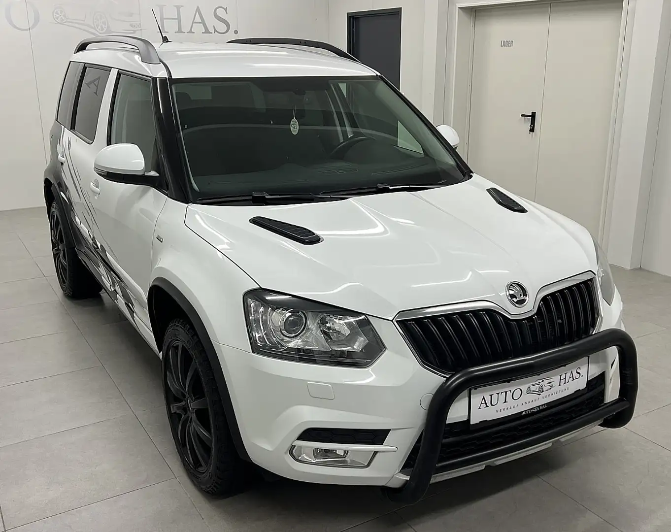 Skoda Yeti 2,0TDI 4x4 Drive*Tempomat*Parksensoren*Offroad* Weiß - 2