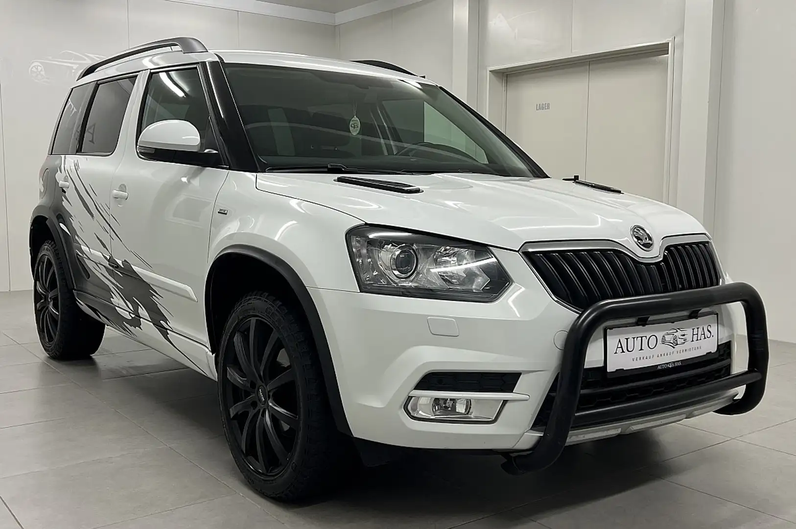 Skoda Yeti 2,0TDI 4x4 Drive*Tempomat*Parksensoren*Offroad* Weiß - 1