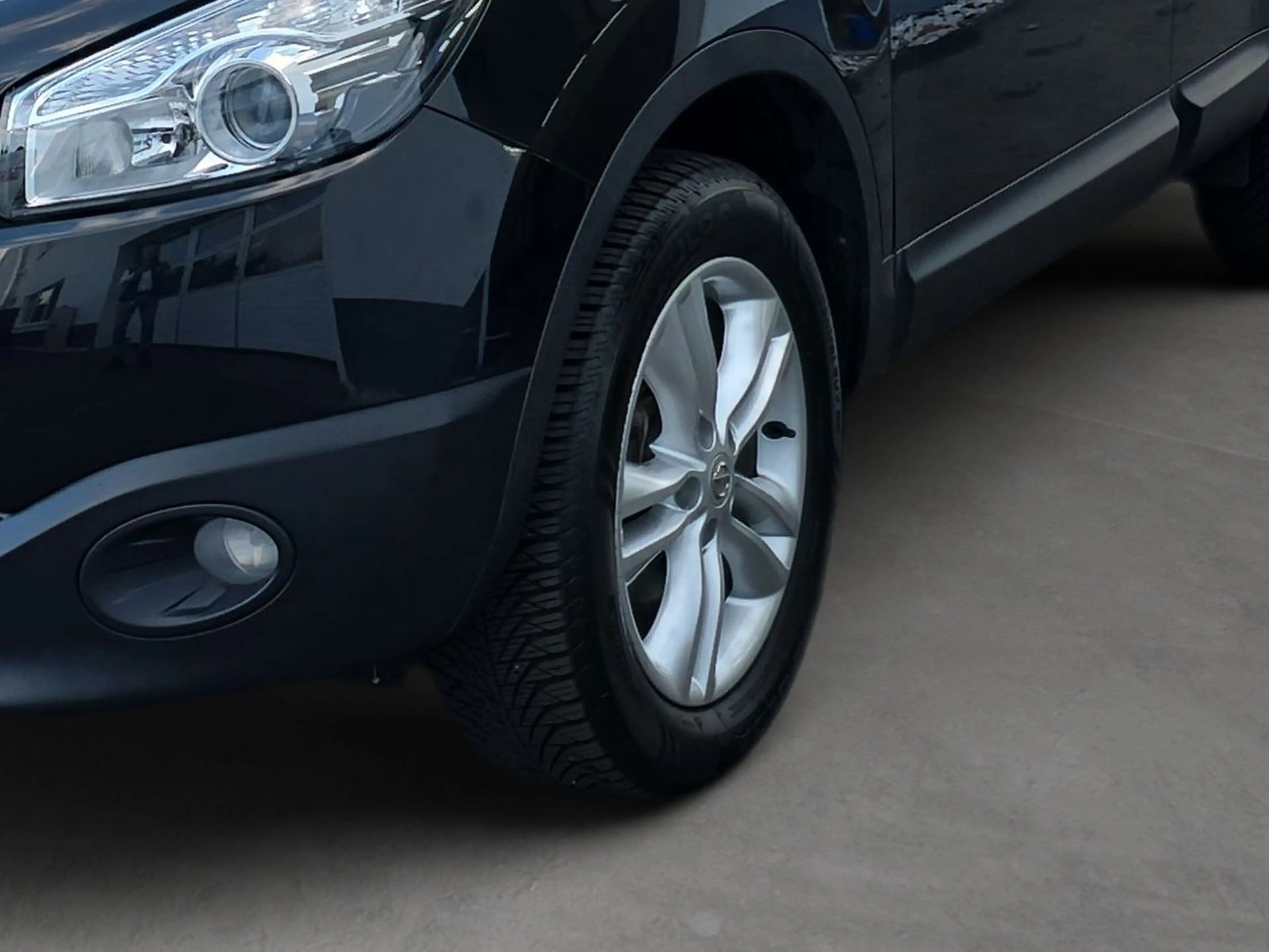 Nissan Qashqai 1.6 Acenta Tempomat PDC Klimaaut. USB — photo 8