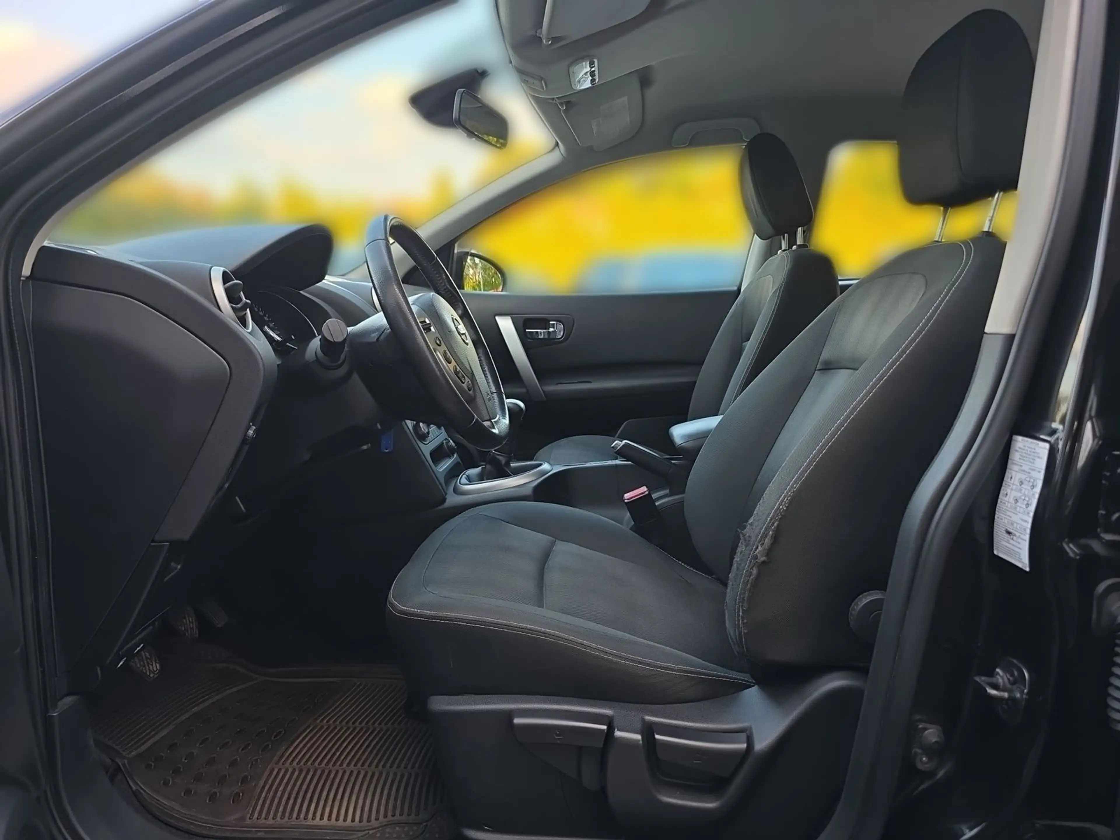 Nissan Qashqai 1.6 Acenta Tempomat PDC Klimaaut. USB — photo 10