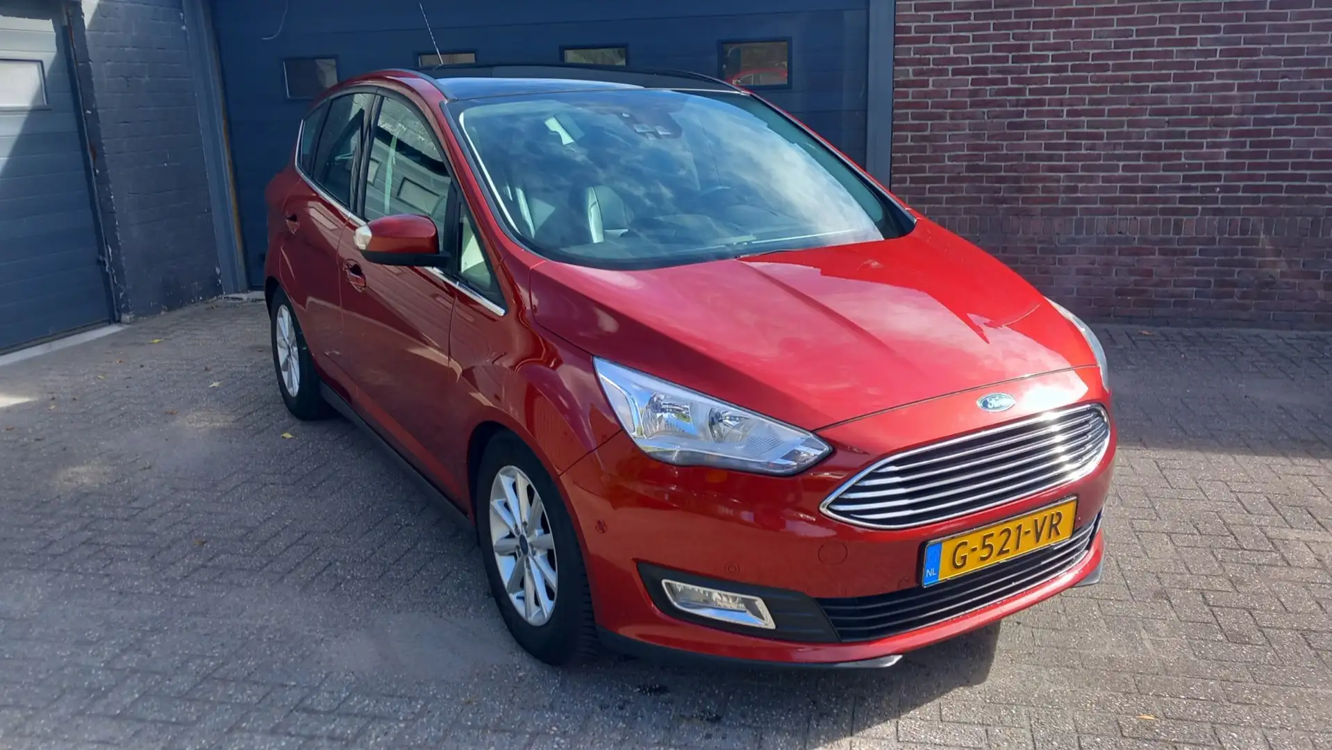 Ford C-Max 1.0 Trend.Navi,Parking system,Panoramadak,Cruise c Rood - 2