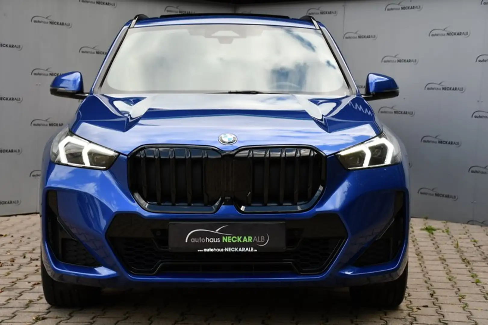BMW X1 23 d xDrive M Sport *Head-Up*Virtual*Kamera* Blau - 2