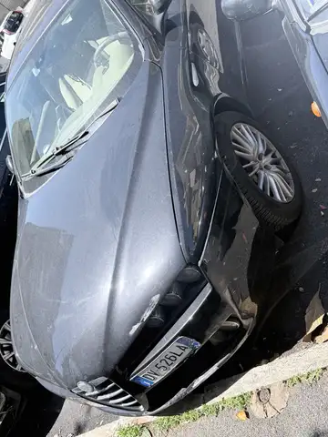 Alfa Romeo 159