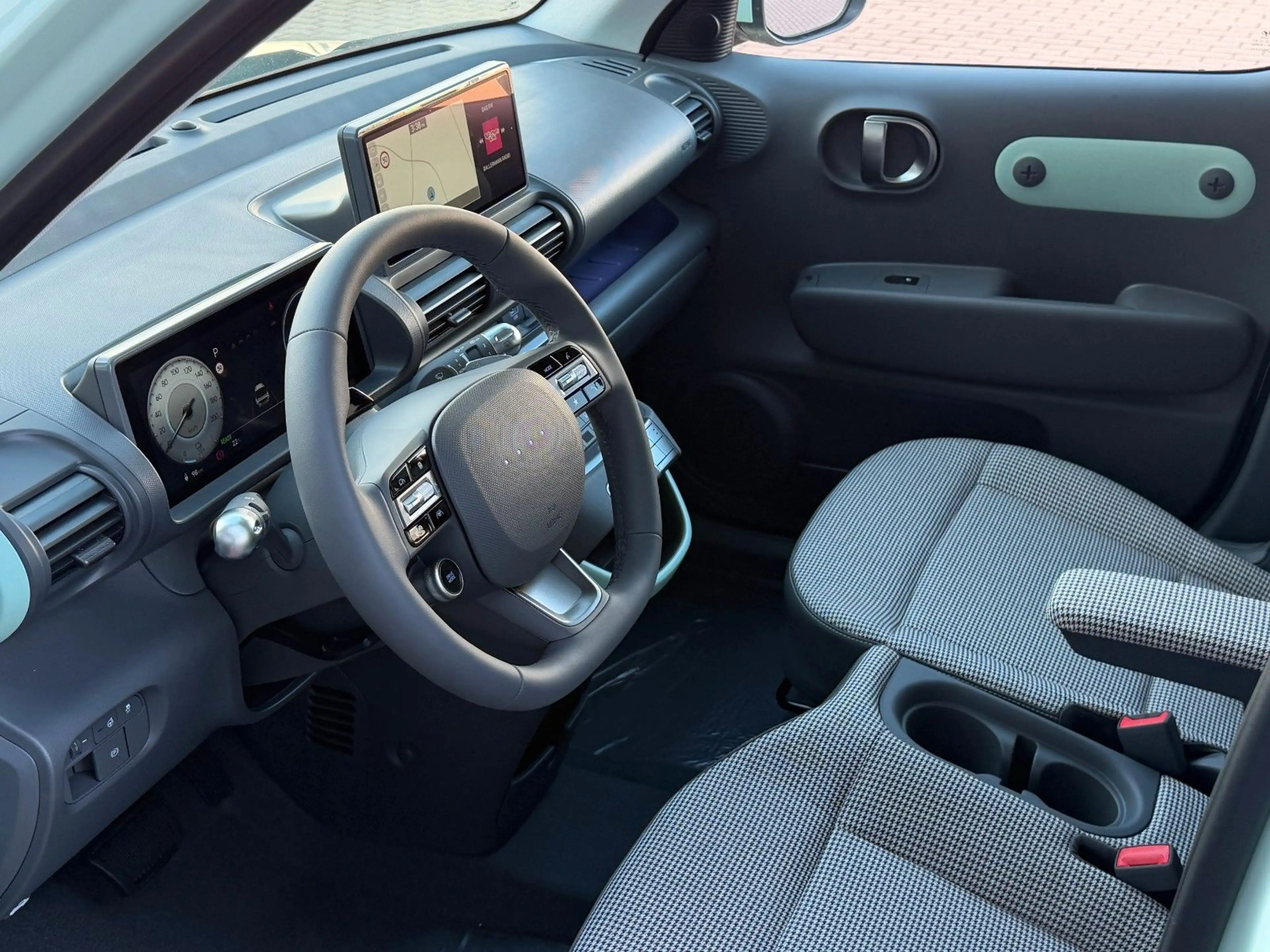 Hyundai Inster Lounge 85kW *RW360KM*Navi*Kamera*ACC*LED* — photo 10