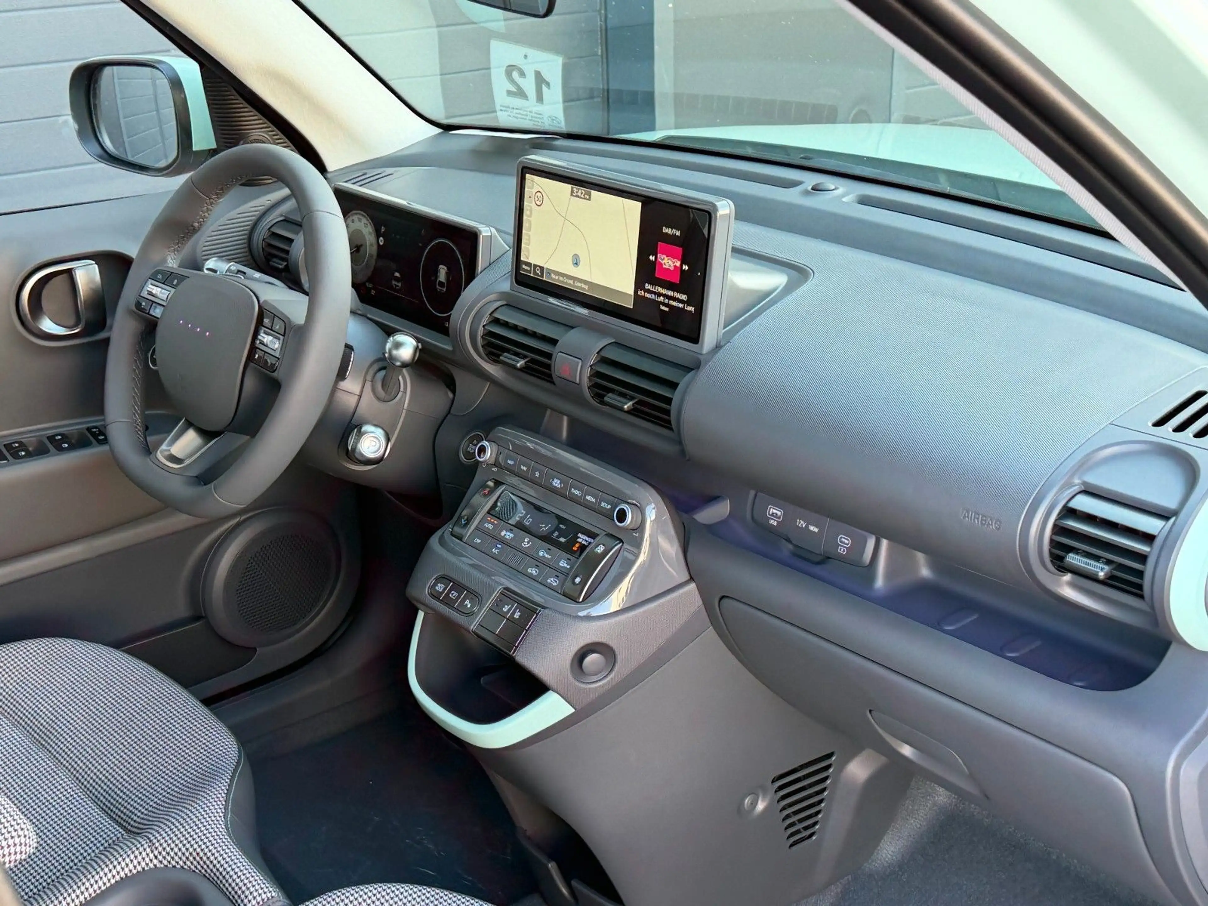 Hyundai Inster Lounge 85kW *RW360KM*Navi*Kamera*ACC*LED* — photo 20