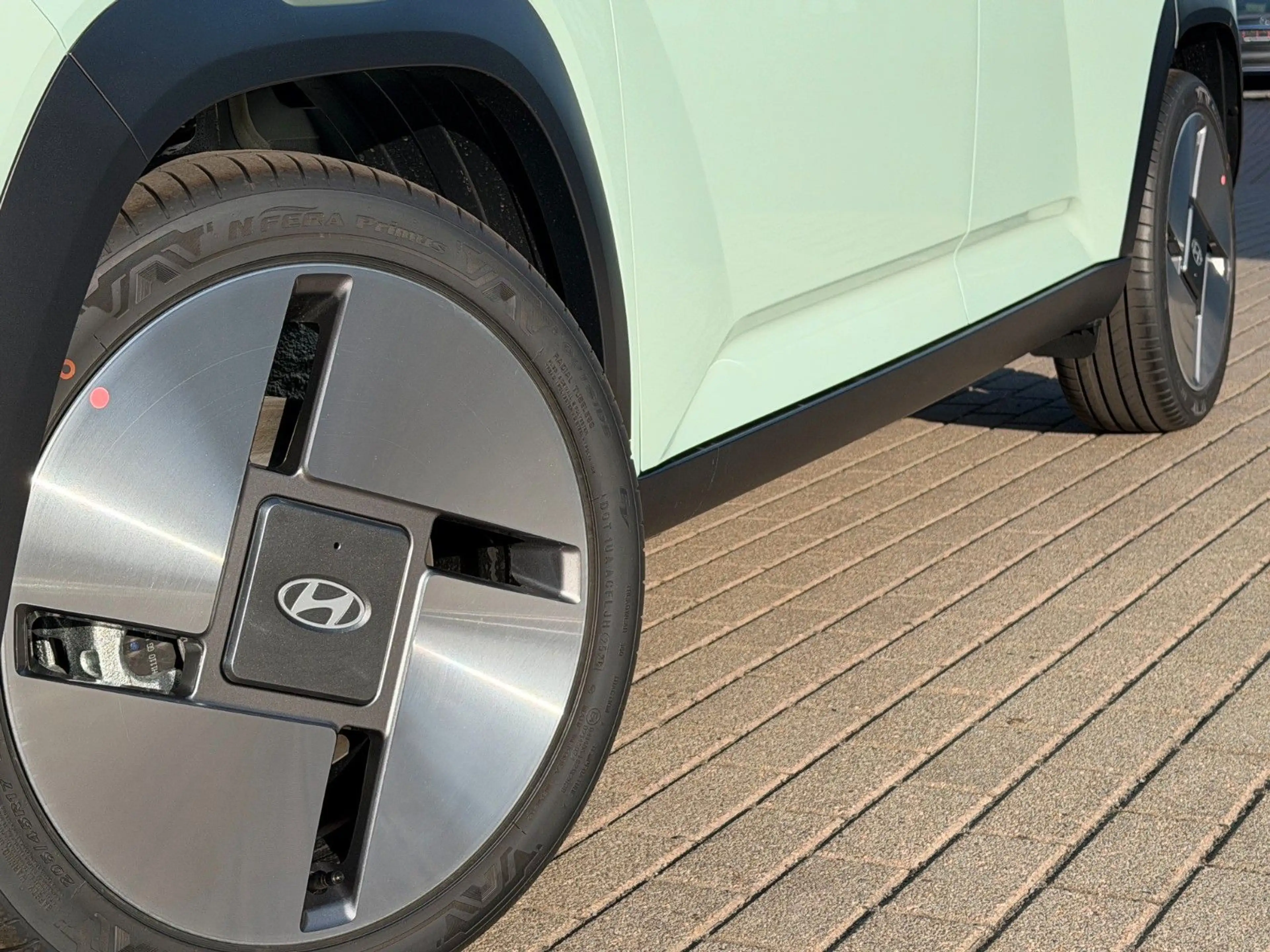 Hyundai Inster Lounge 85kW *RW360KM*Navi*Kamera*ACC*LED* — photo 9