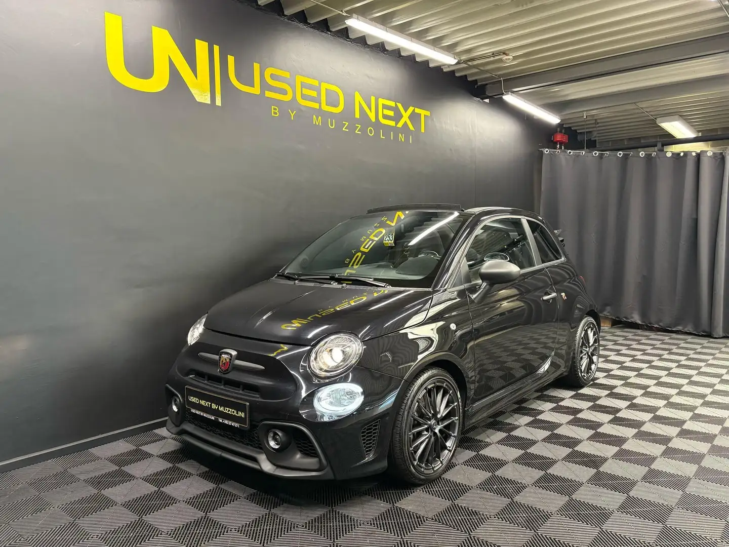 Abarth 595 Turismo Cabriolet Zwart - 1