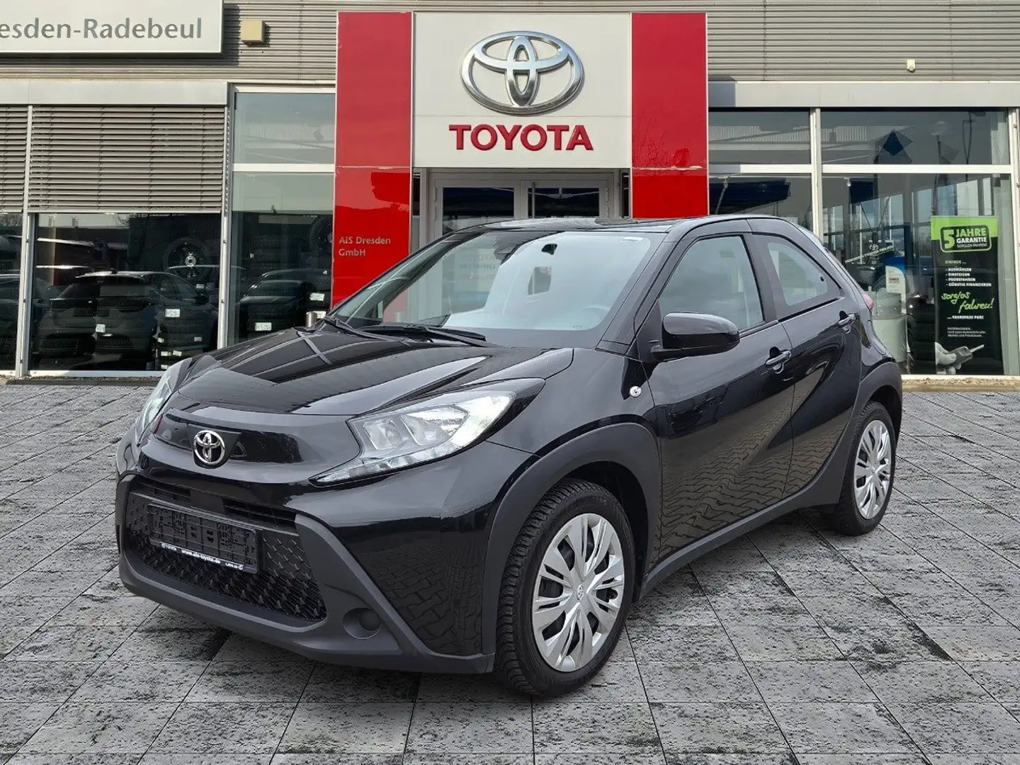 Toyota Aygo 1.0 Play Kamera SHZ Negro - 2