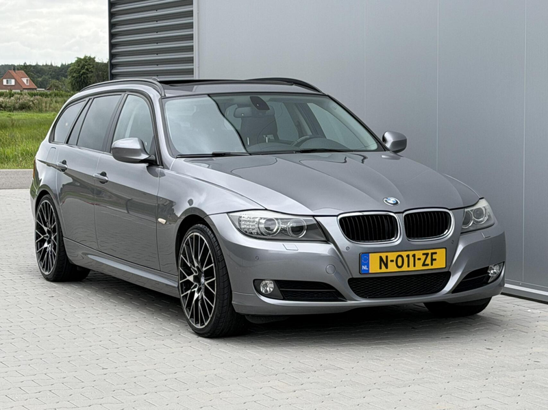 BMW 318 3-serie Touring 318i Luxury Line - Pano - Xenon - — photo 3