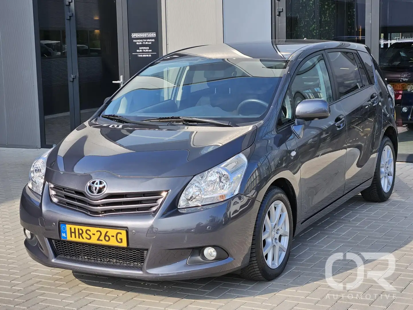 Toyota Verso 1.8 VVT-i Aspiration Automaat 69.000km Camera Navi Gris - 1
