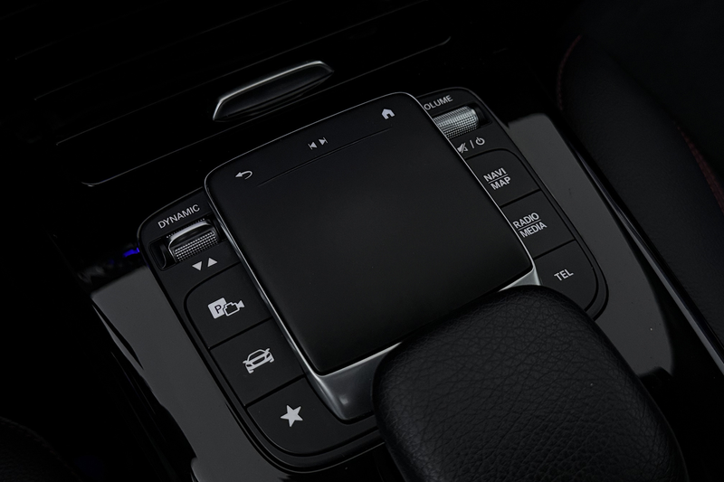 Mercedes-Benz CLA 200 Business Solution AMG (PANORAMADAK, STOELVERWARMIN — photo 17