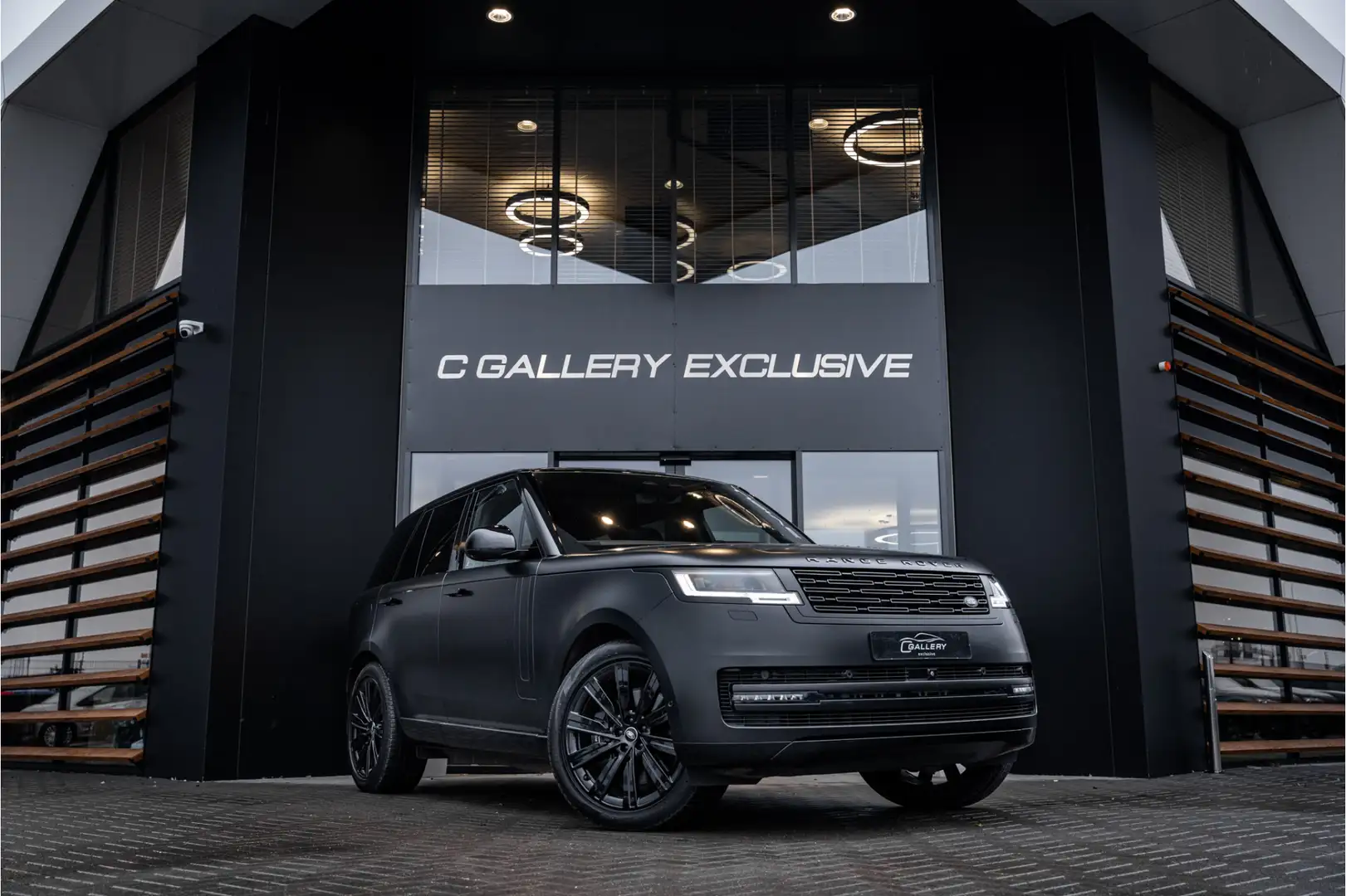 Land Rover Range Rover 3.0 P510e Autobiography PHEV - Panorama | Luchtver Zwart - 1