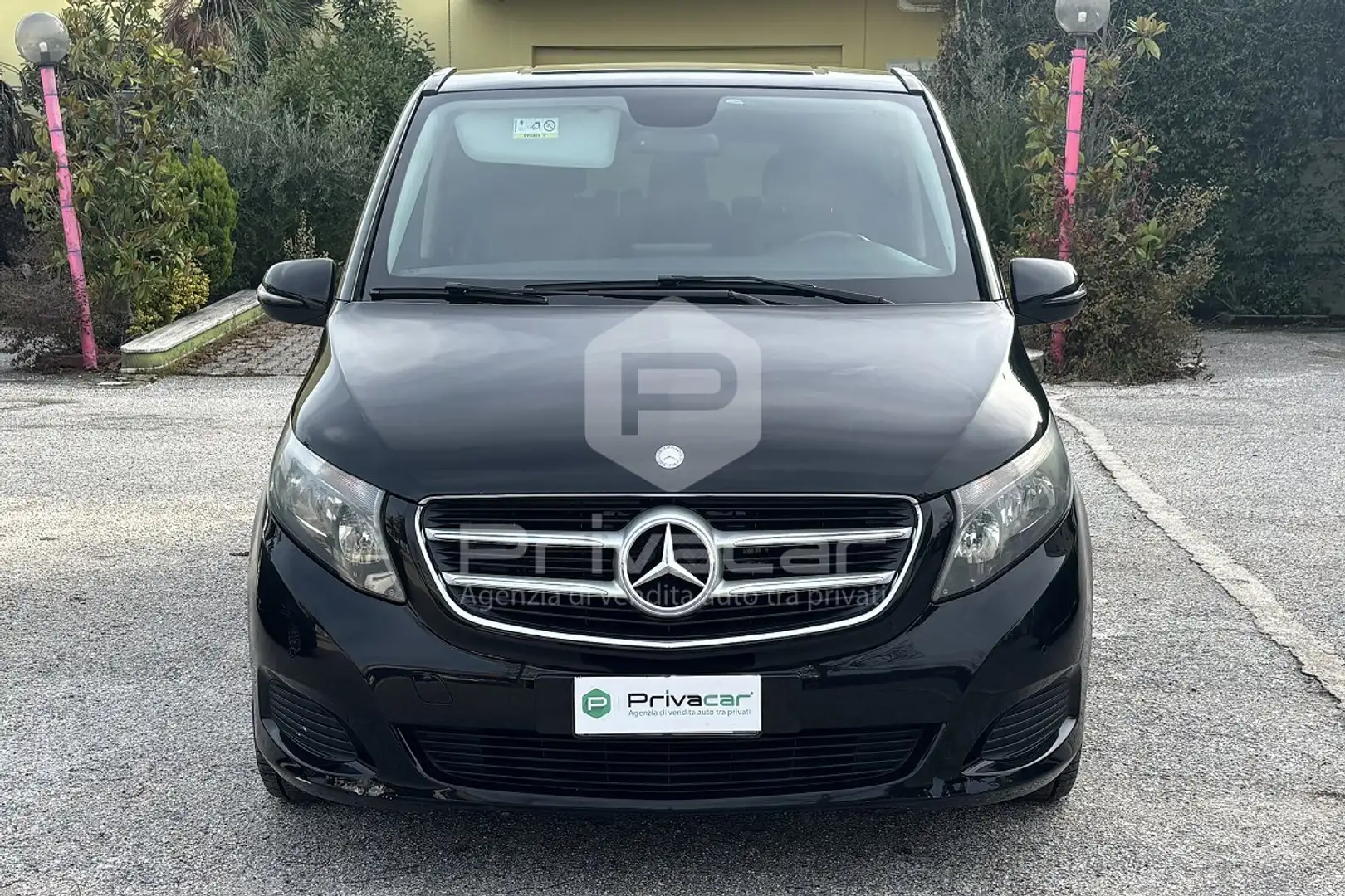 Mercedes-Benz V 220 V 220 d Premium Long Noir - 2
