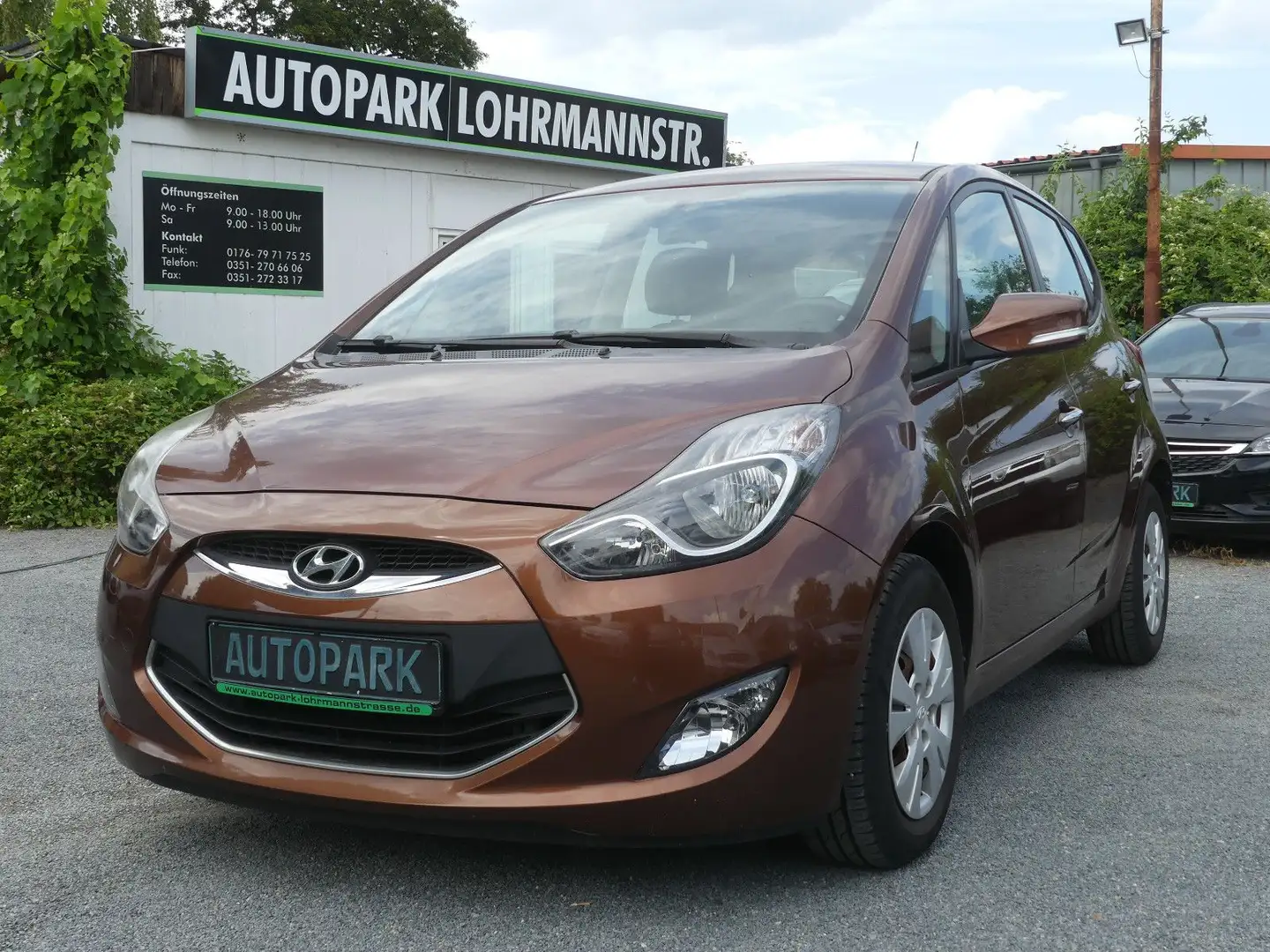 Hyundai iX20 5 Star Edition*Klima*SH-gepfl*Nr.30 Brown - 1