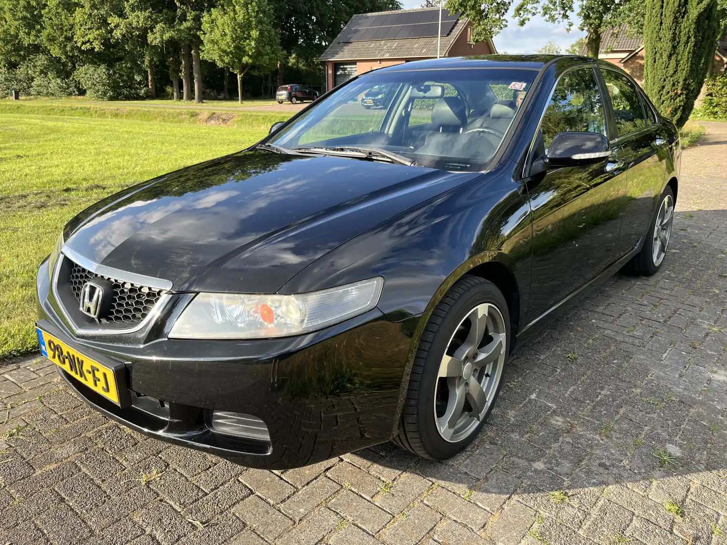 Honda Accord 2.0i Sport Zwart - 1