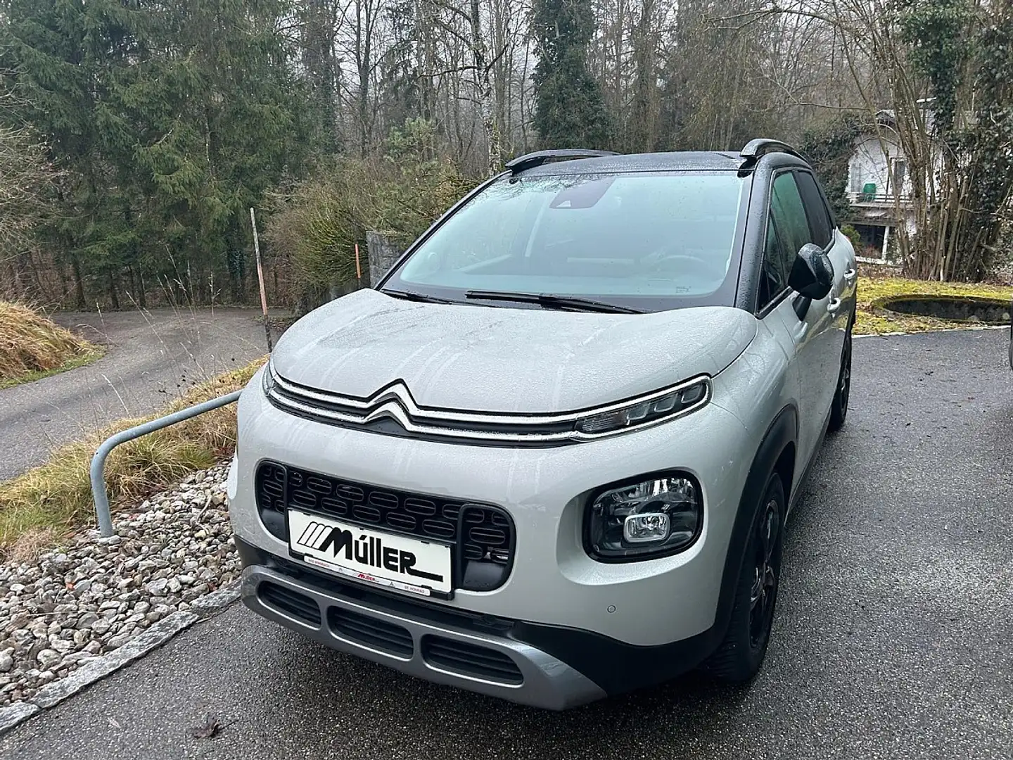 Citroen C3 Aircross BlueHDi 100 S&S 6-Gang-Manuell Shine Beige - 1