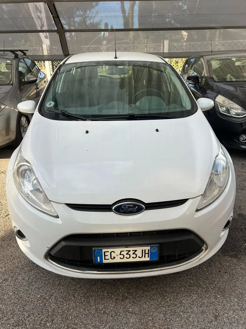 Ford Fiesta Fiesta 5p 1.2 16v Titanium c/esp E5 Bianco - 2