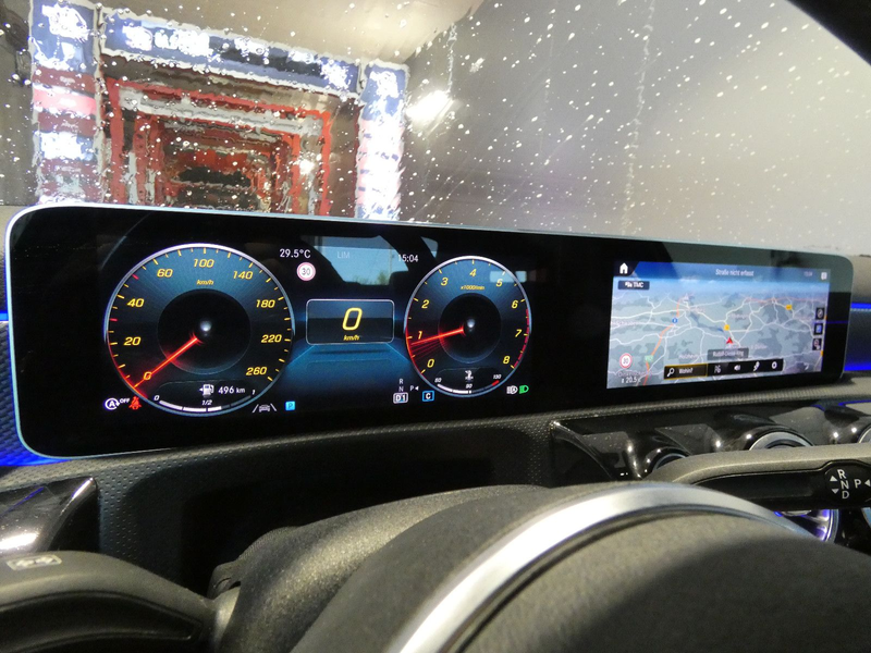 Mercedes-Benz A 180 DCT Edition19 WIDE LED Navi Ambiente 18" — photo 2