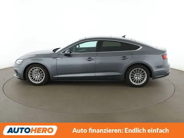 Audi A5 view 3