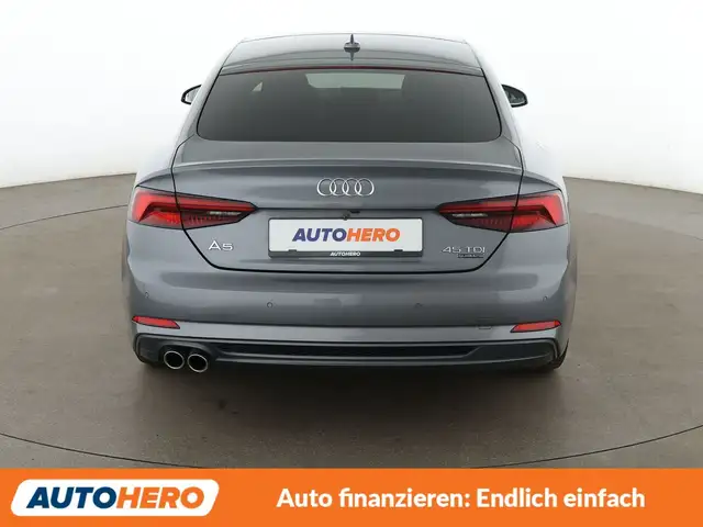 Audi A5 view 5