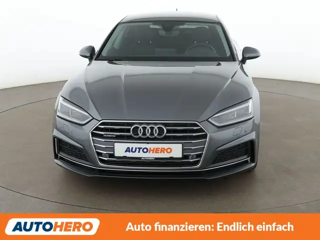 Audi A5 view 9