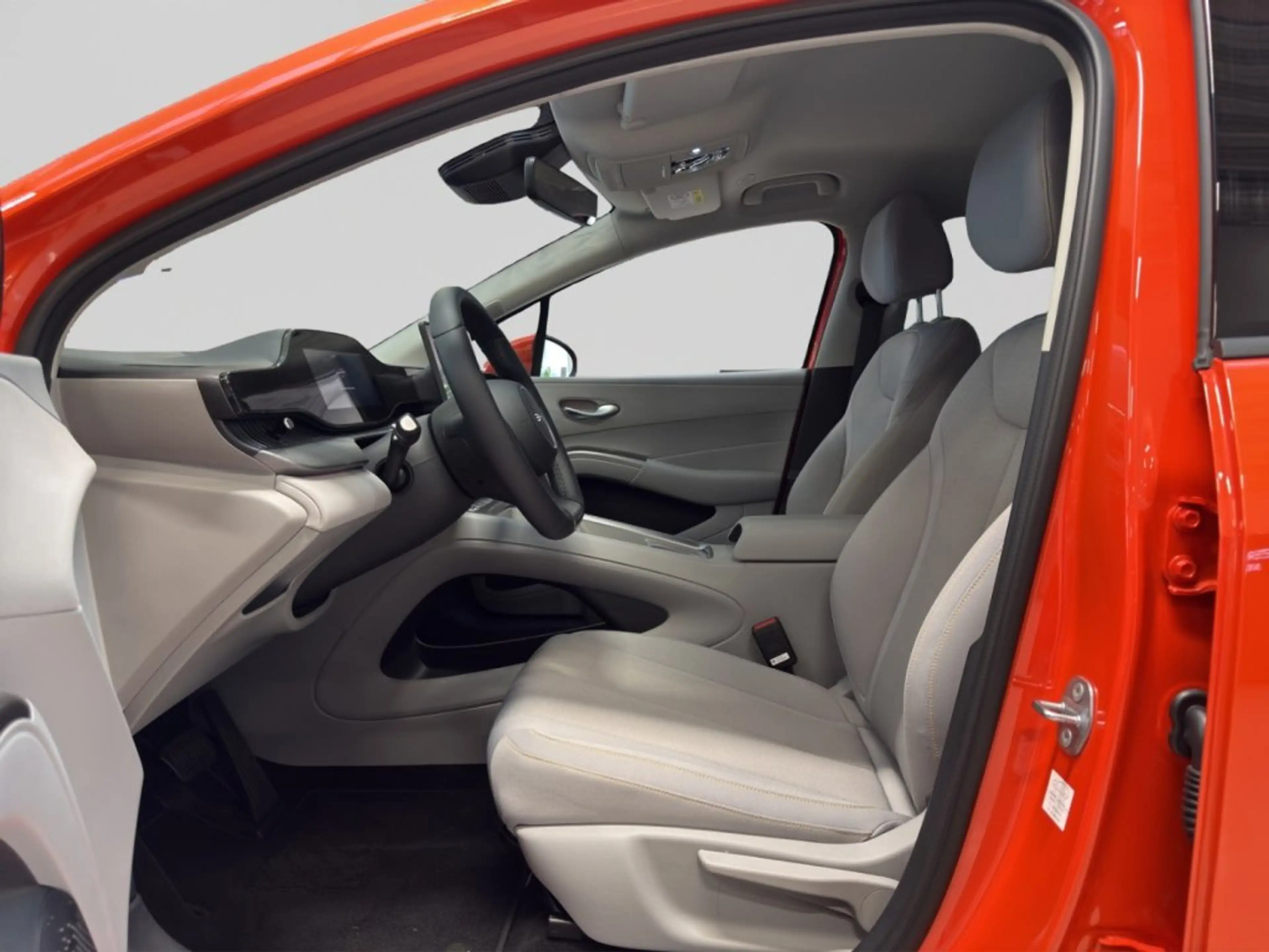 BYD Dolphin G DM-i Boost — photo 7