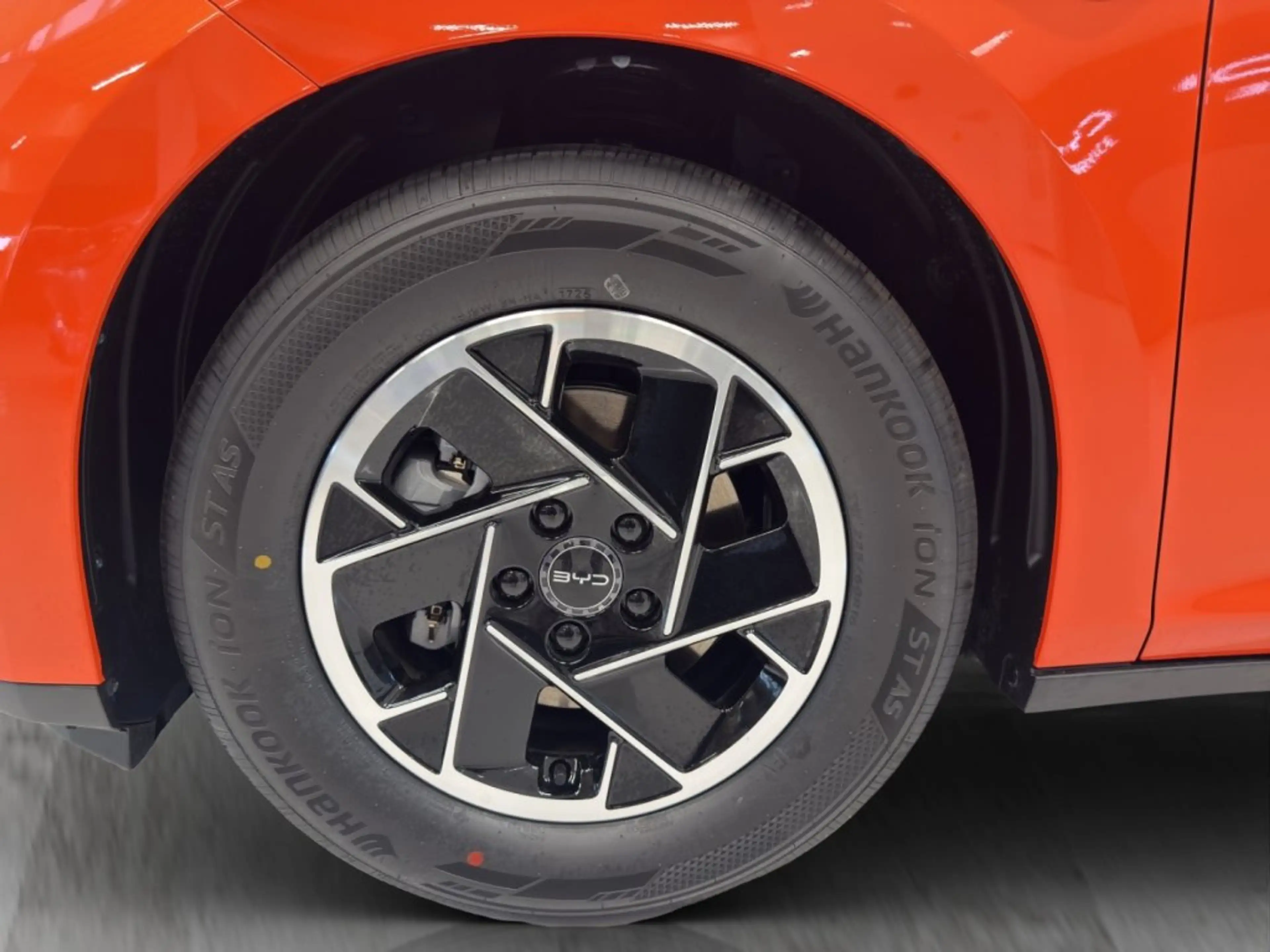 BYD Dolphin G DM-i Boost — photo 6