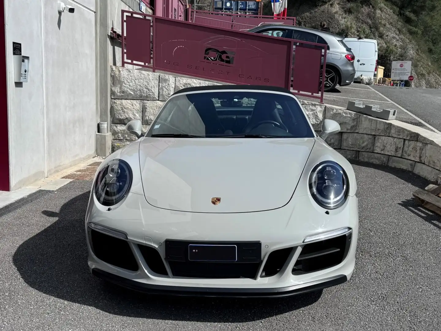 Porsche 911 PORSCHE TYPE 991 TARGA 4 GTS PHASE 2 Gris - 2