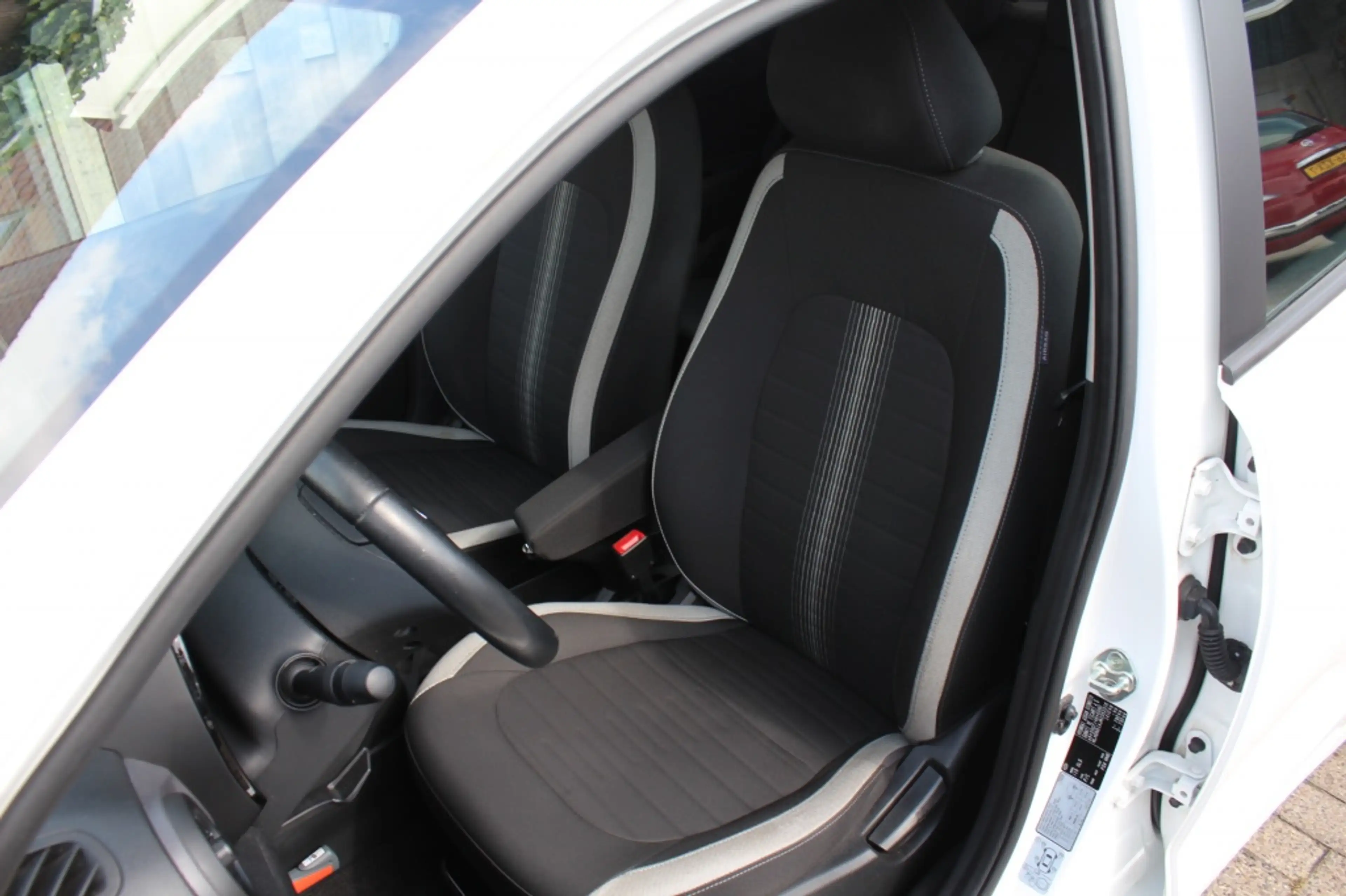 Hyundai i10 1.0 Comfort Automaat — photo 10