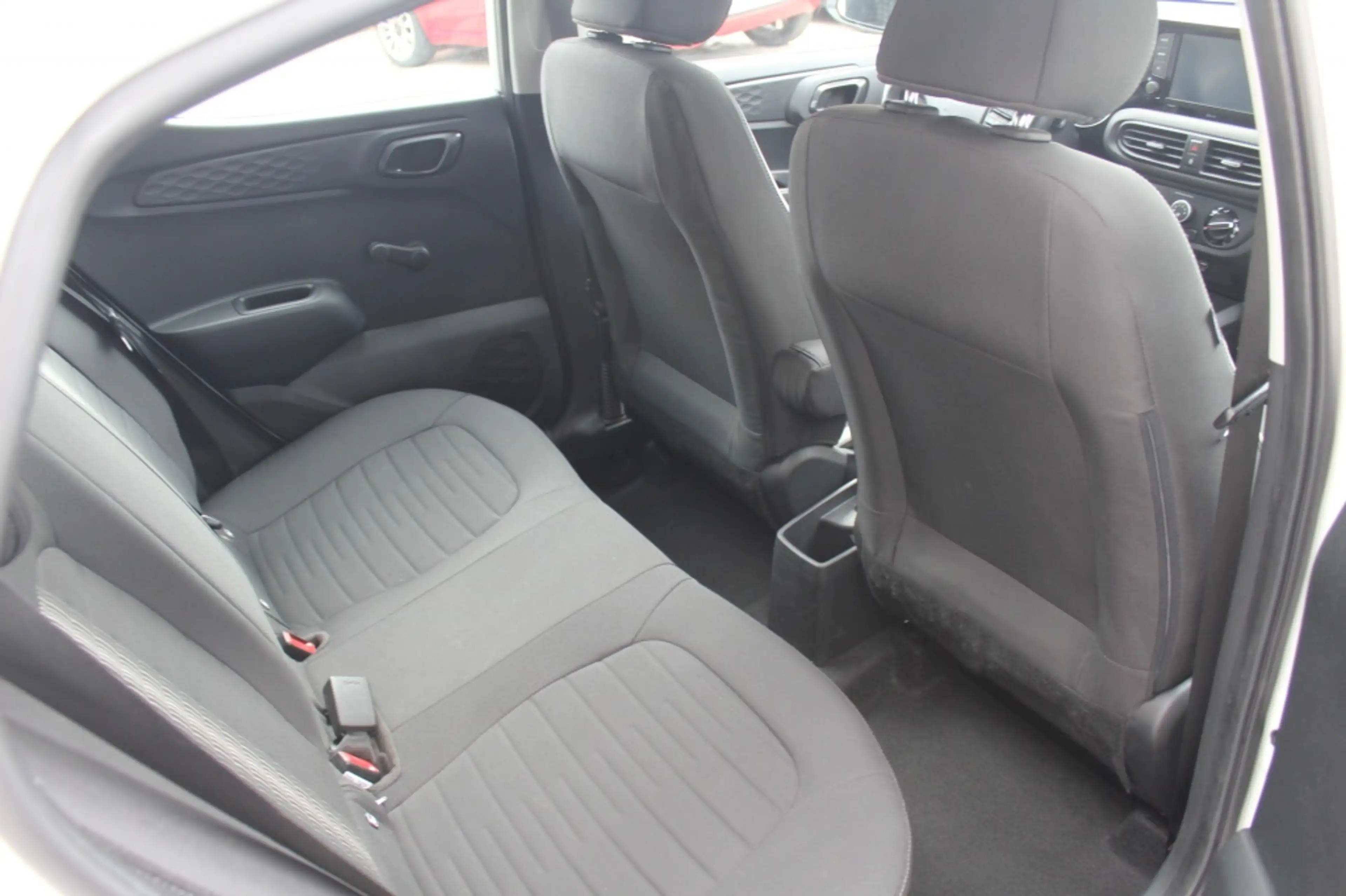 Hyundai i10 1.0 Comfort Automaat — photo 12