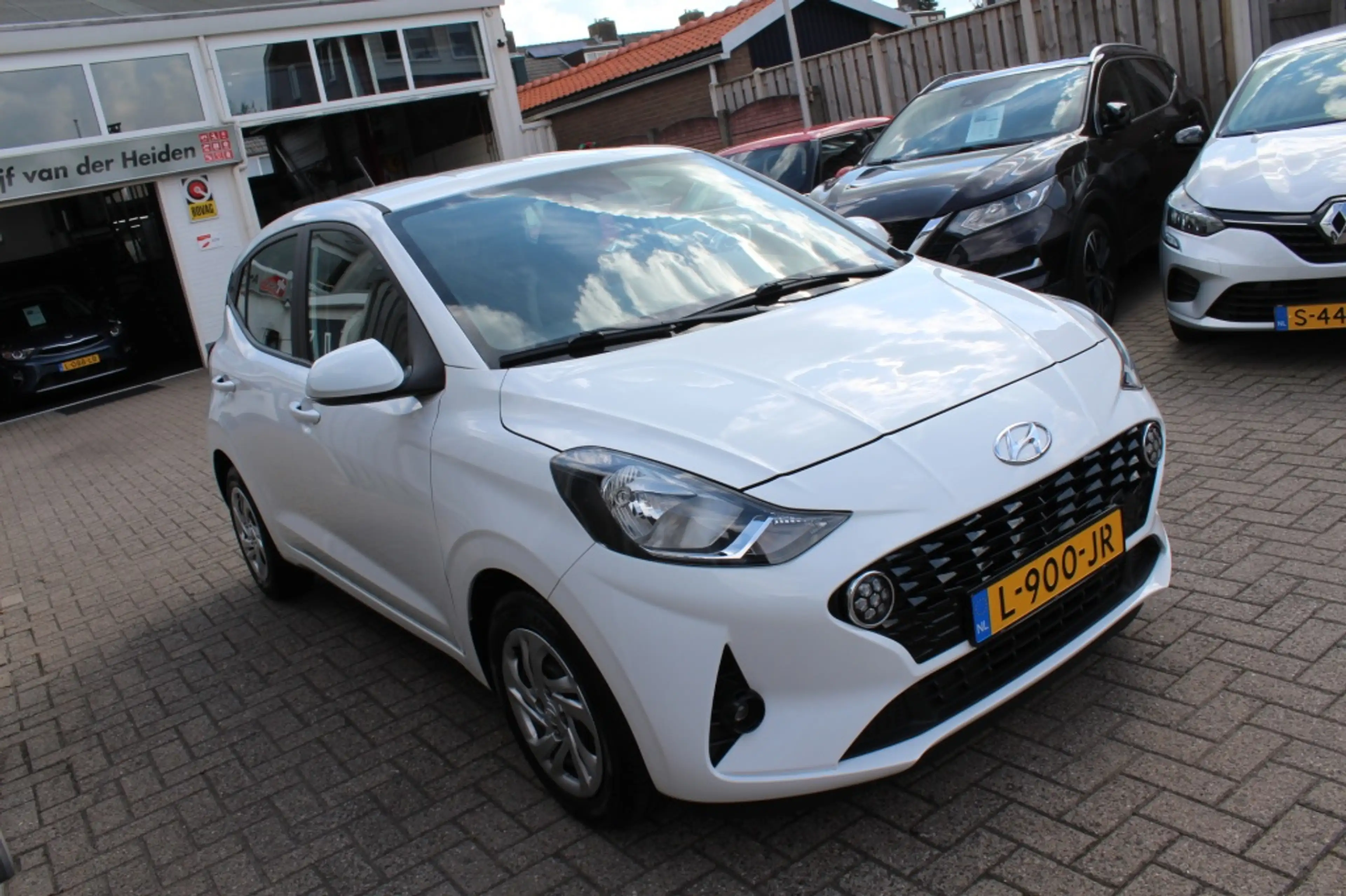 Hyundai i10 1.0 Comfort Automaat — photo 7