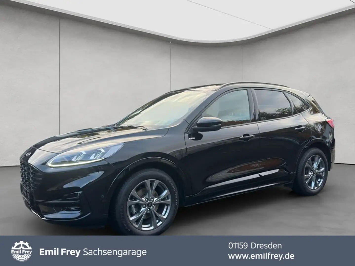 Ford Kuga 2.0 EcoBlue Aut. ST-LINE X Pano AHZV ACC Zwart - 1