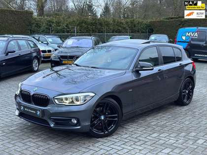 BMW 118 1-serie 118i EDE Corporate Lease Sport|Keyless|Led
