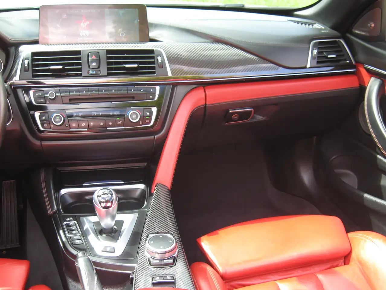 BMW M4 снимка BMW M4
