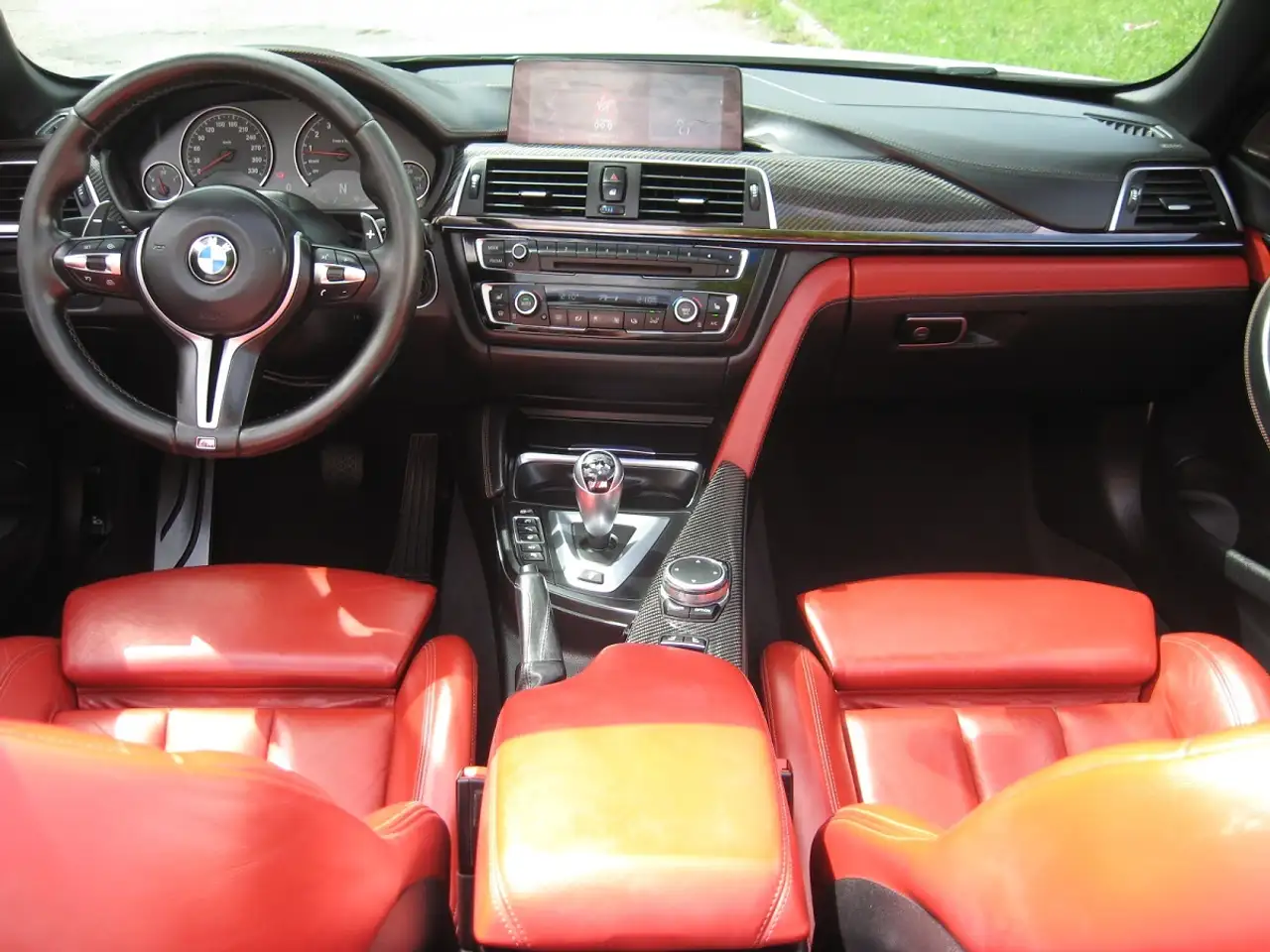 BMW M4 снимка BMW M4