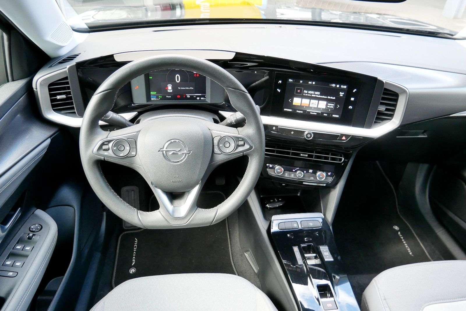 Opel Mokka E