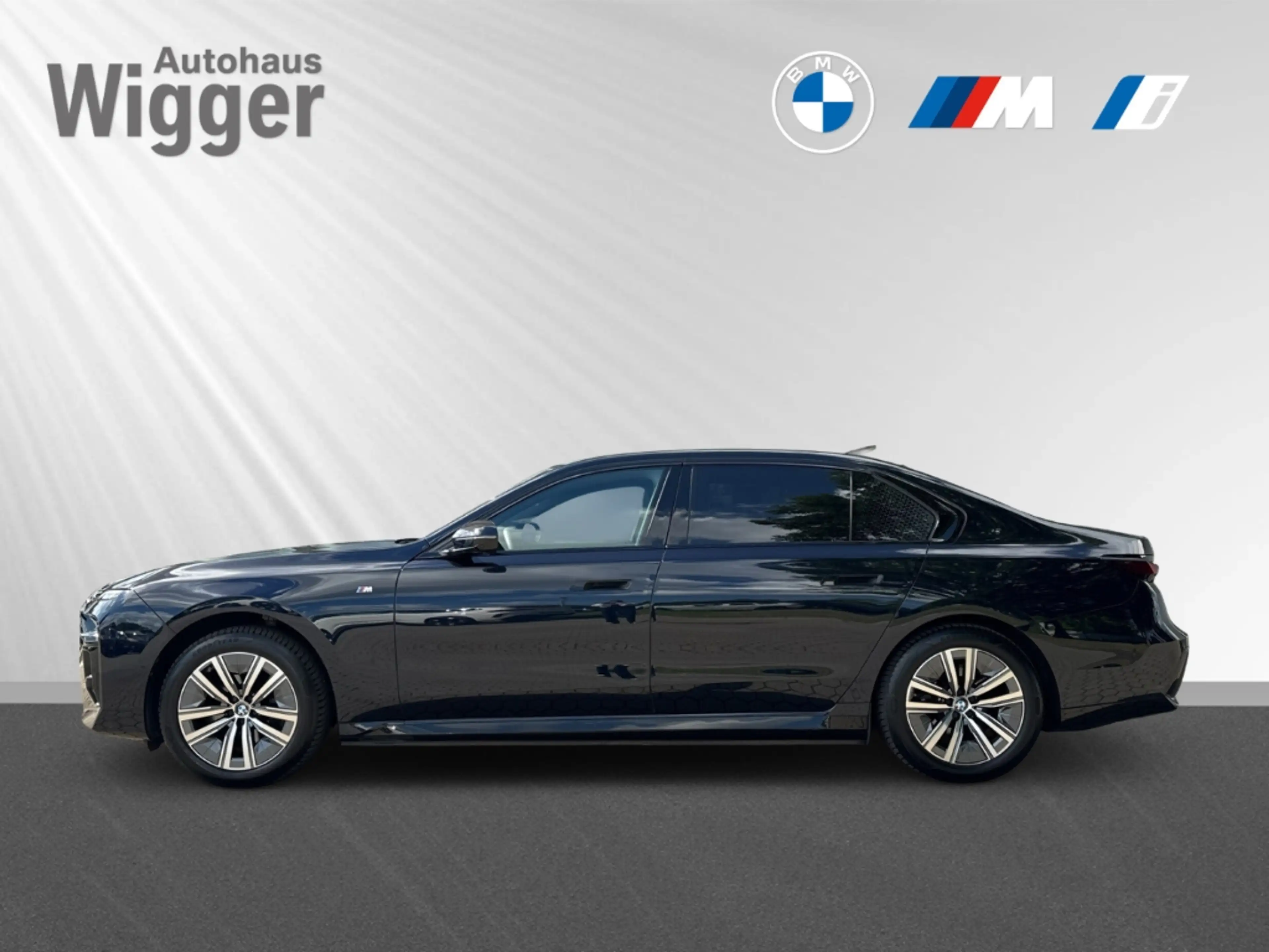 BMW i7 M Sport xDrive60/HUD/AHK/Bowers & Wilkins — photo 2
