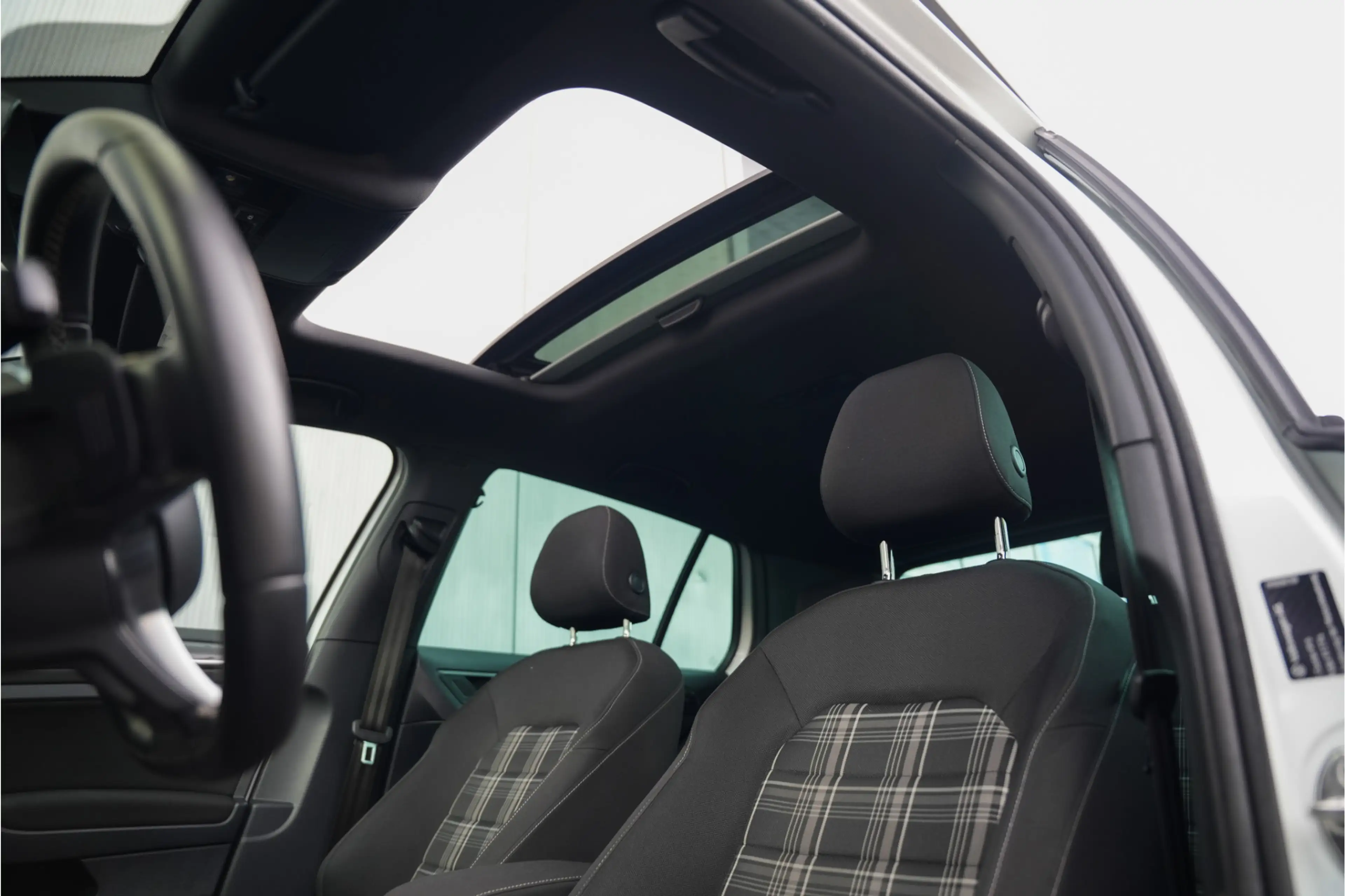 Volkswagen Golf GTD 7.5 2.0 TDI 184 pk /Automaat/ Pano-Dak/ Sport-Stoe — photo 41