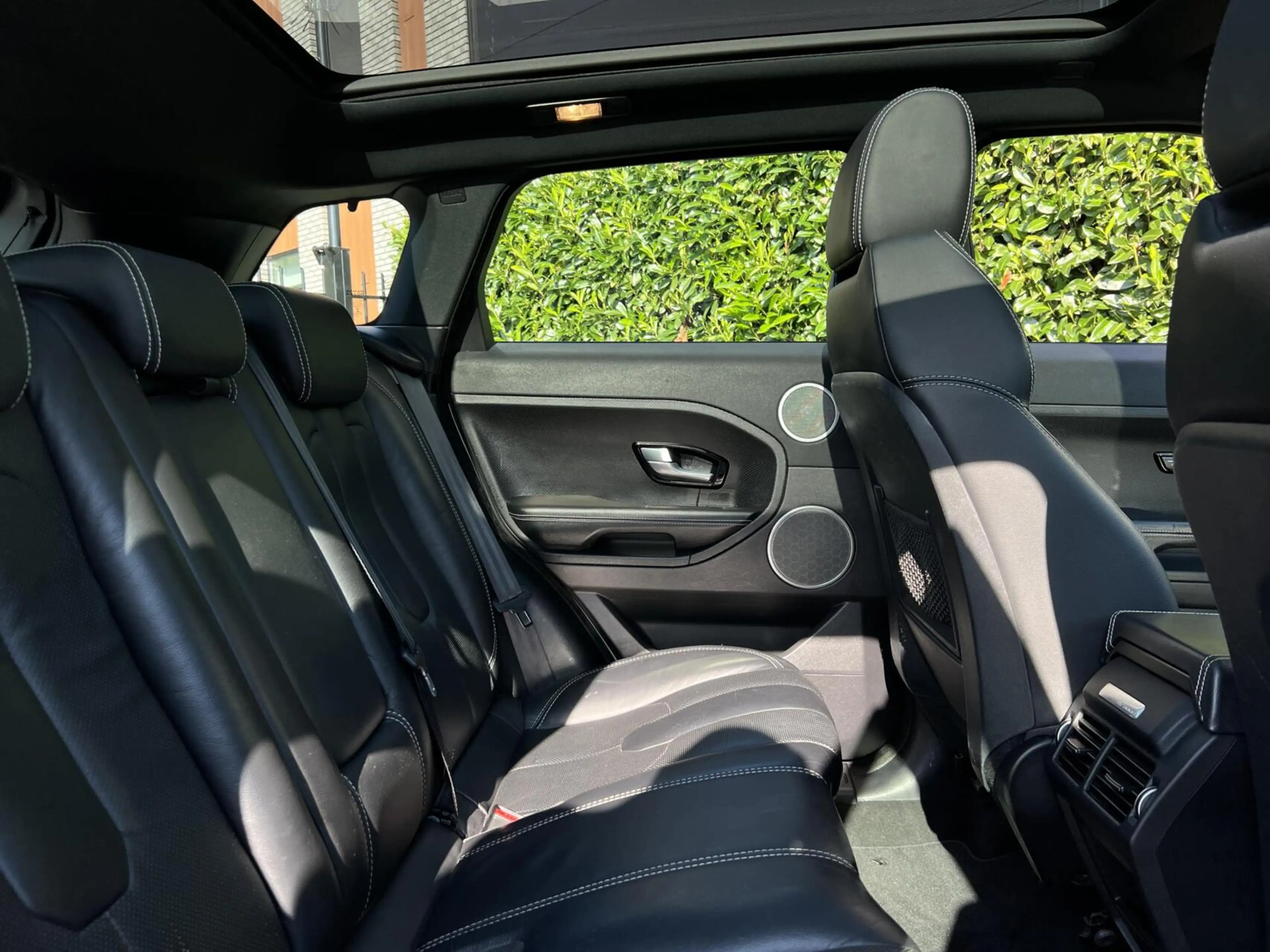 Land Rover Range Rover Evoque 2.2 SD4 4WD Prestige, NL AUTO, NAP LOGISCH, PANORA — photo 33