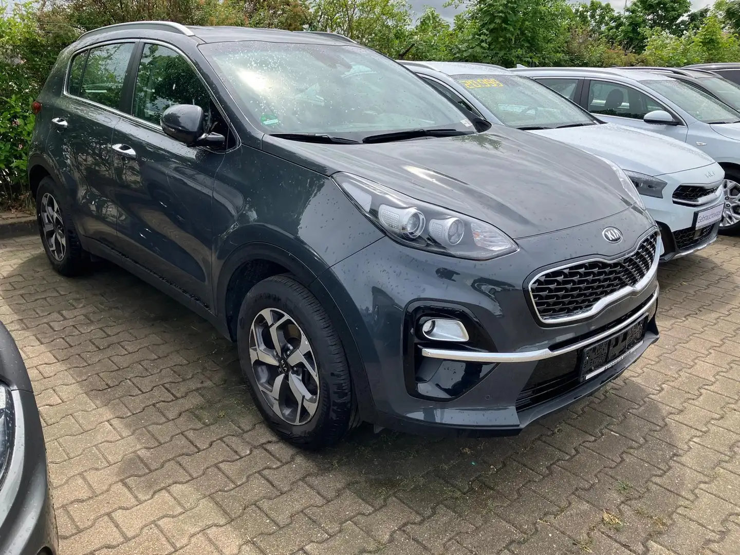 Kia Sportage 1.6 Vision Lenkradheiz, Navi Grijs - 2