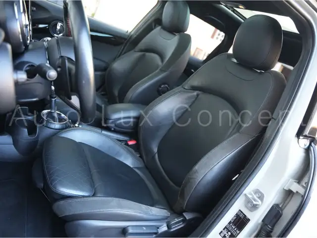 Mini Cooper Cooper view 7