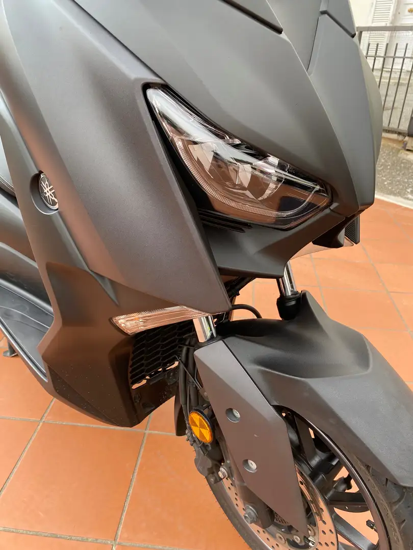 Yamaha X-Max 400 Abs Black - 1