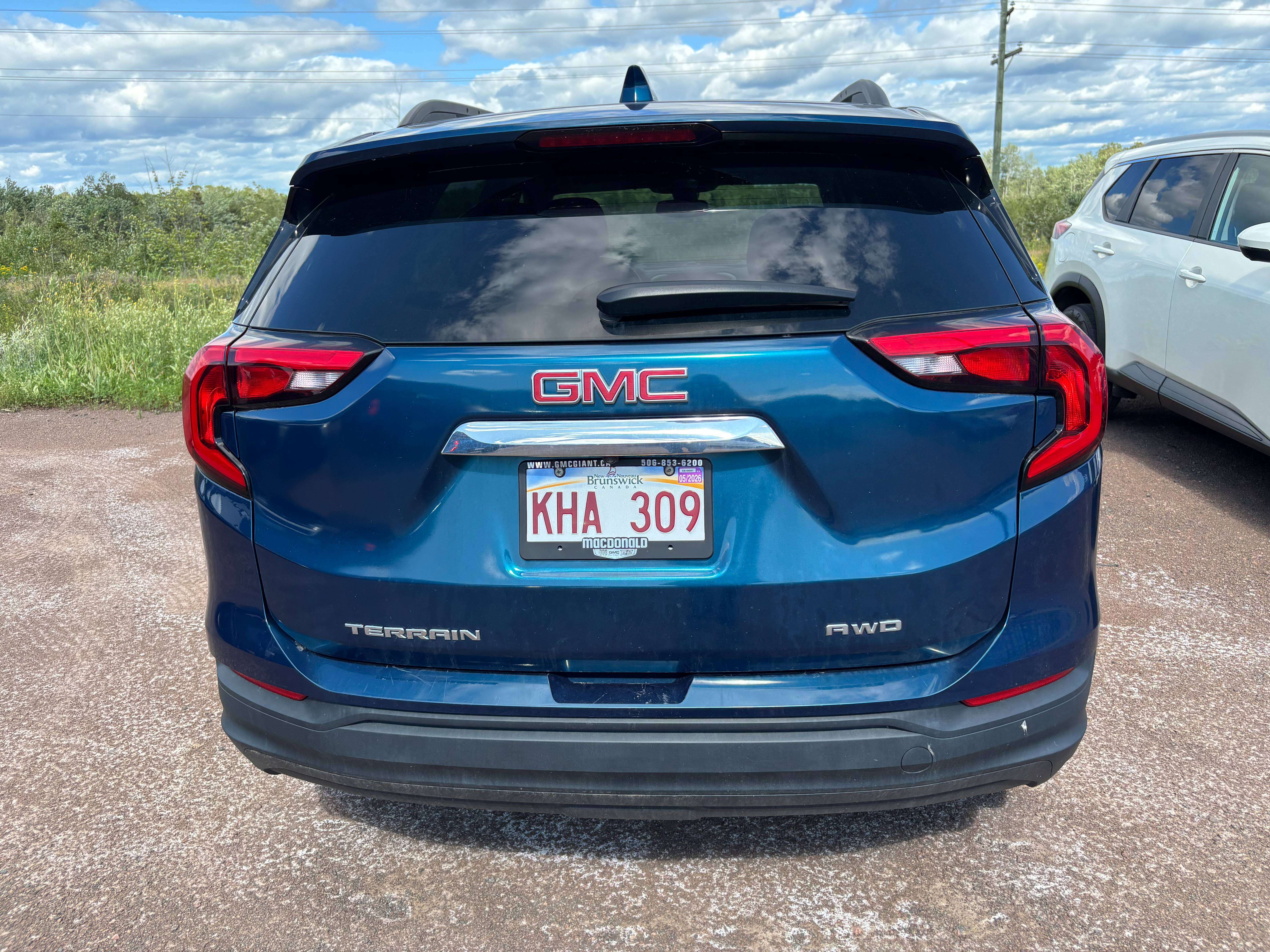 2020 GMC Terrain SLE! REMOTE START! HEATED SEATS! APPLE CARPLAY! — снимка 1